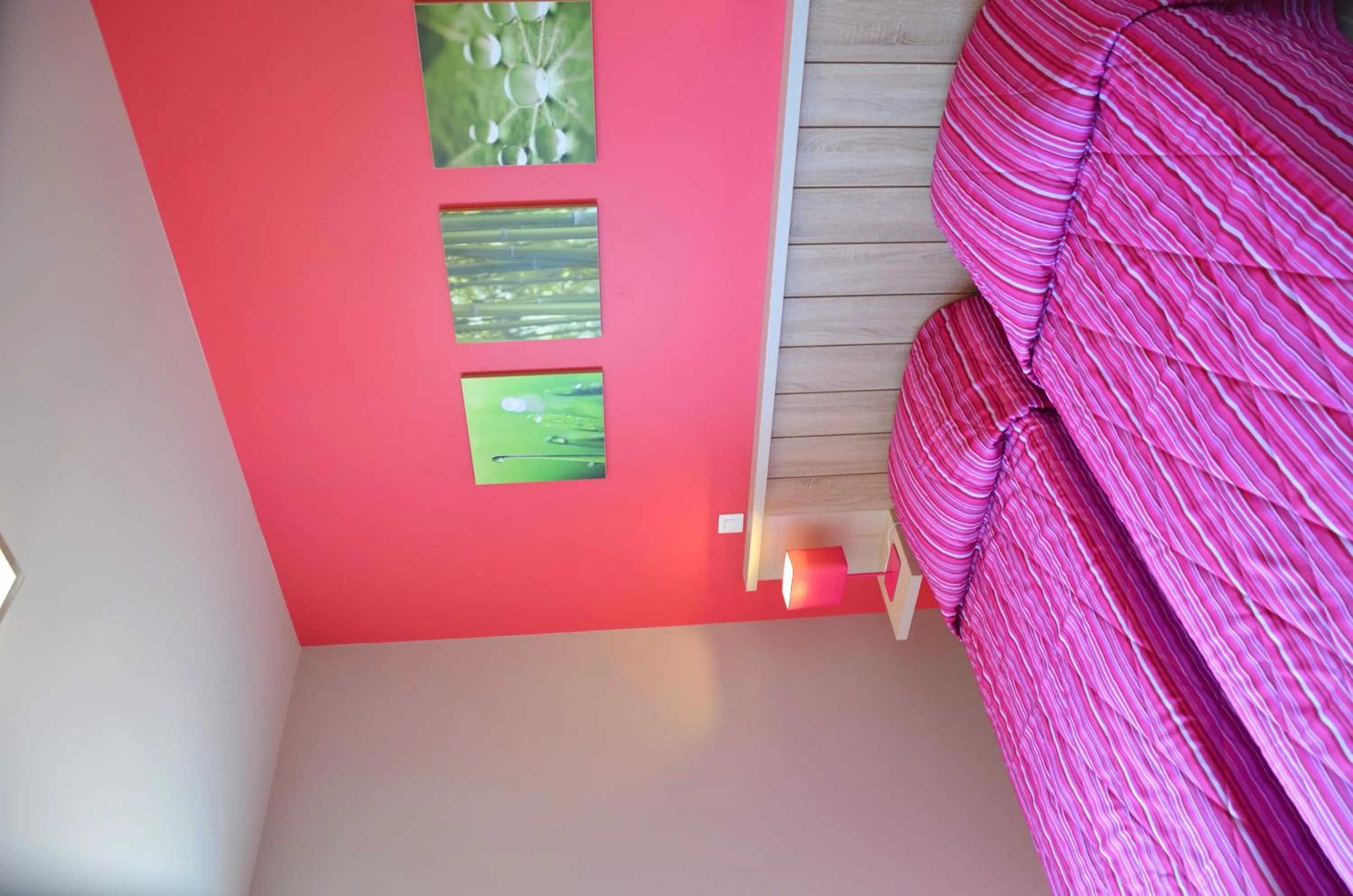 Bedroom, Bed in Lagrange Grand Bleu Vacances – Résidence La Grenadine