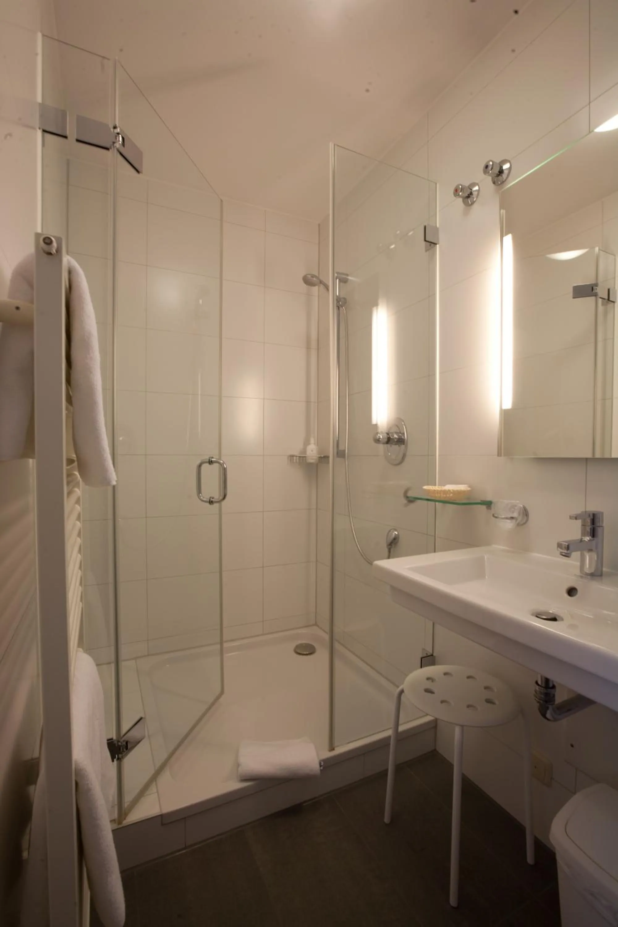 Bathroom in Hotel am alten Park