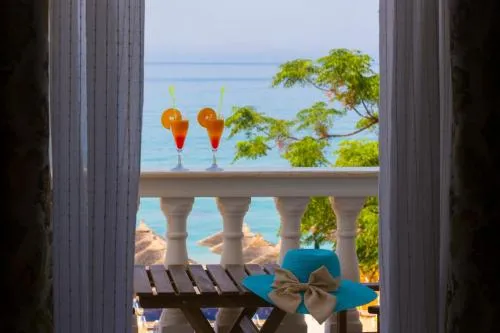 Vrachos Beach Hotel