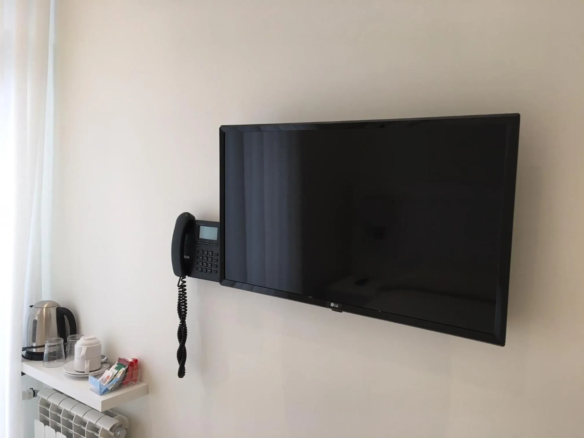 TV and multimedia in Rincón de Gran Vía