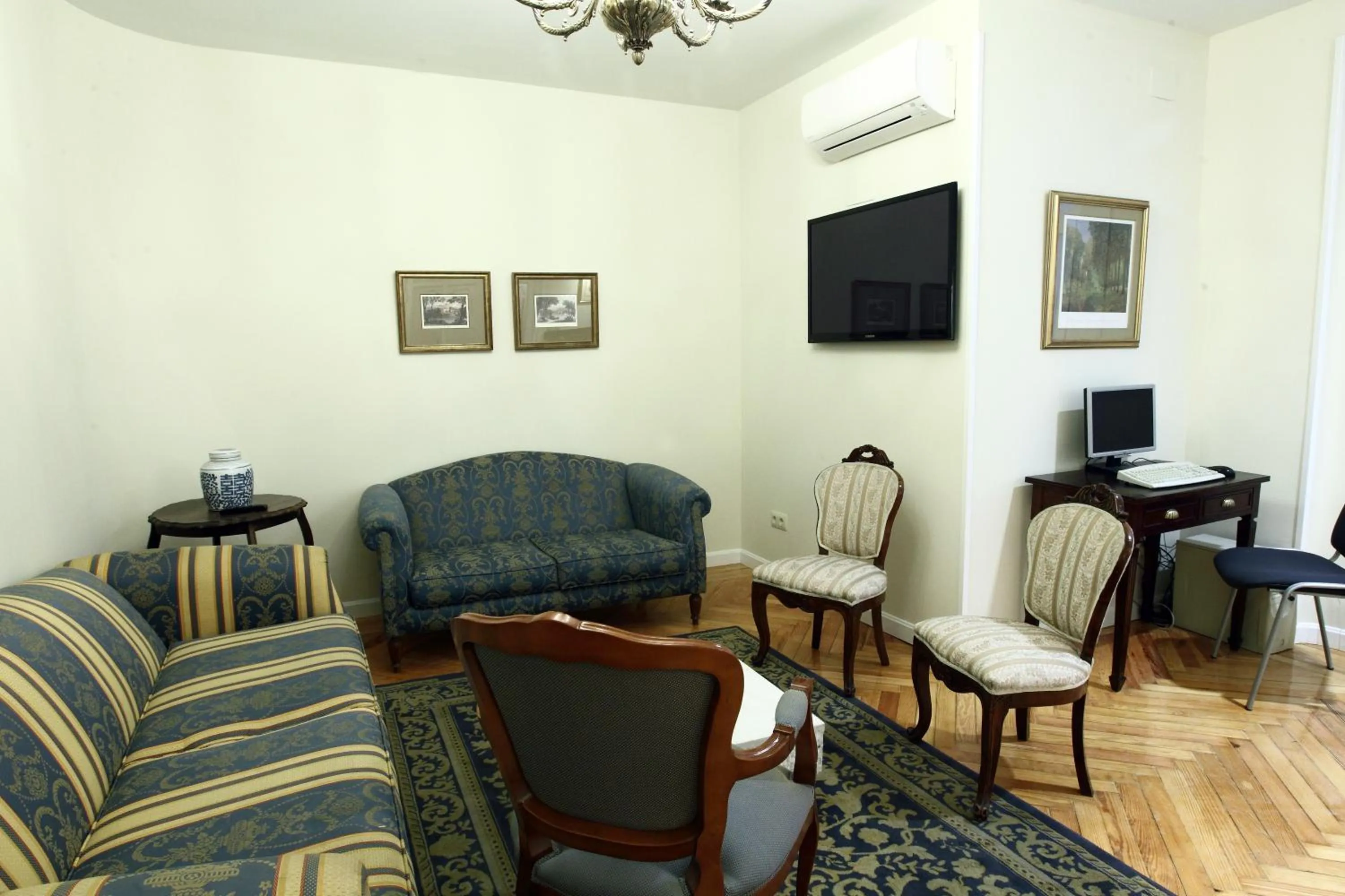 Lobby or reception in Rincón de Gran Vía