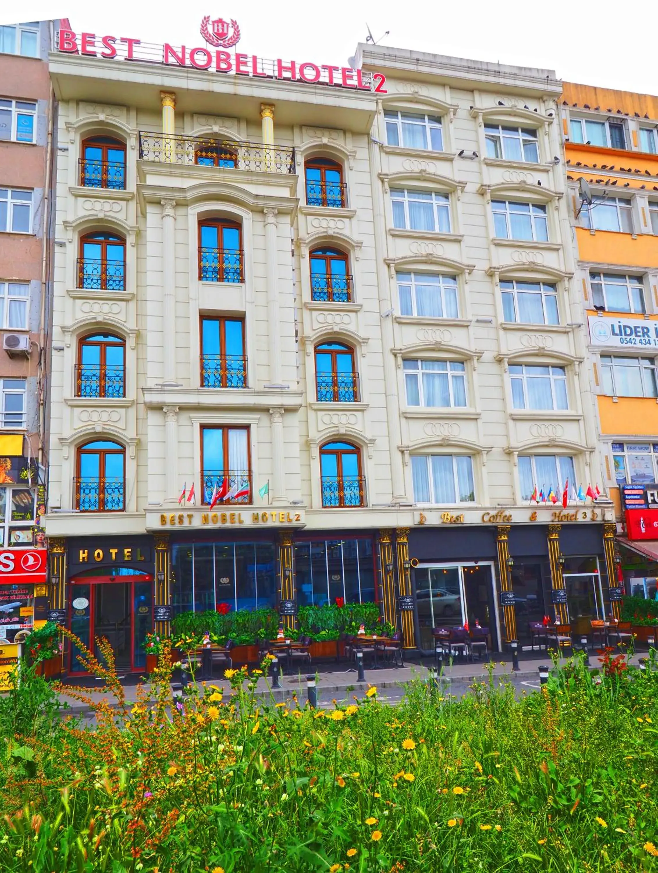 Property building in Grand Best Nobel Hotel 2 İstanbul Property building in Grand Best Nobel Hotel 2 İstanbul