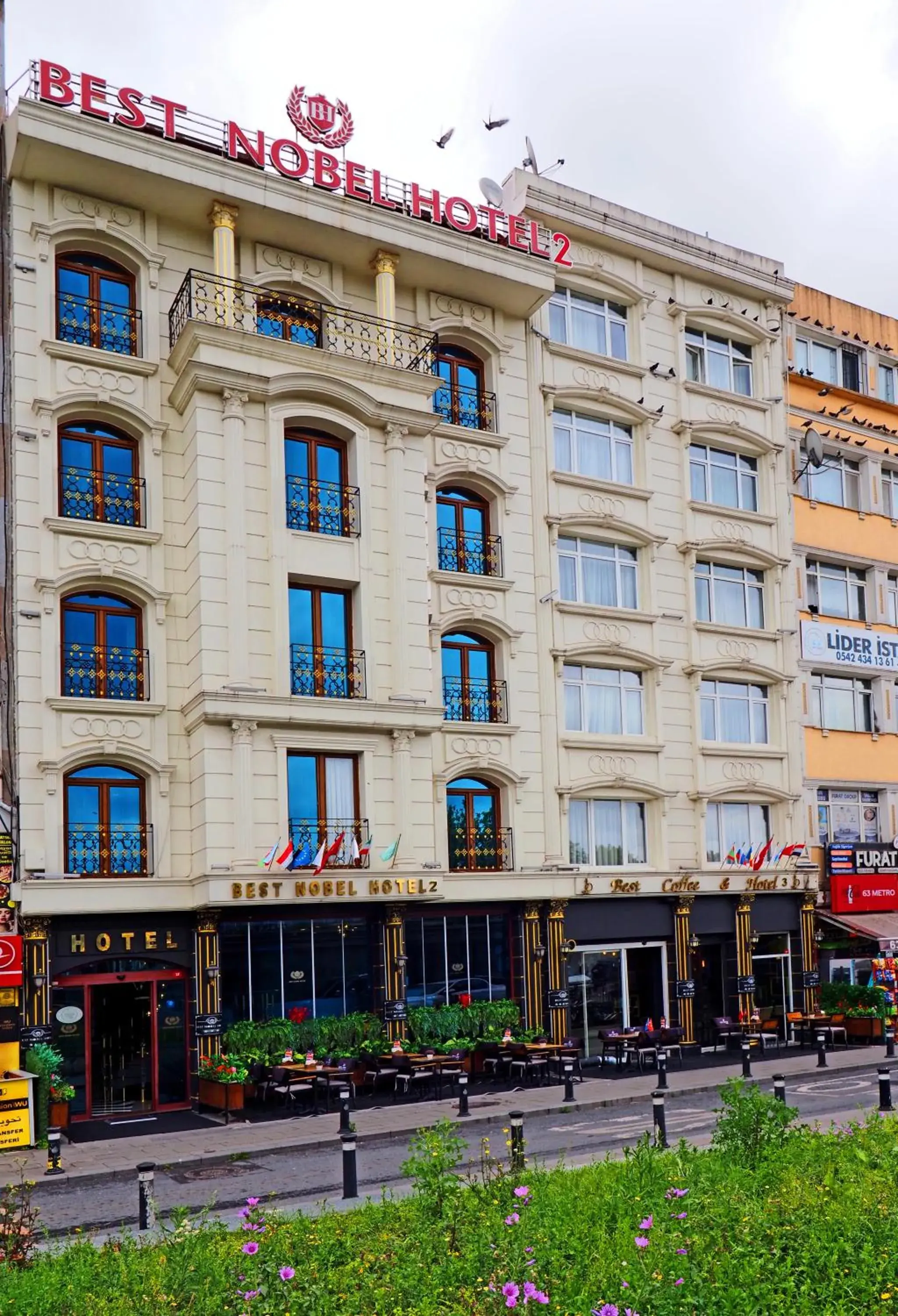 Property building in Grand Best Nobel Hotel 2 İstanbul Property building in Grand Best Nobel Hotel 2 İstanbul