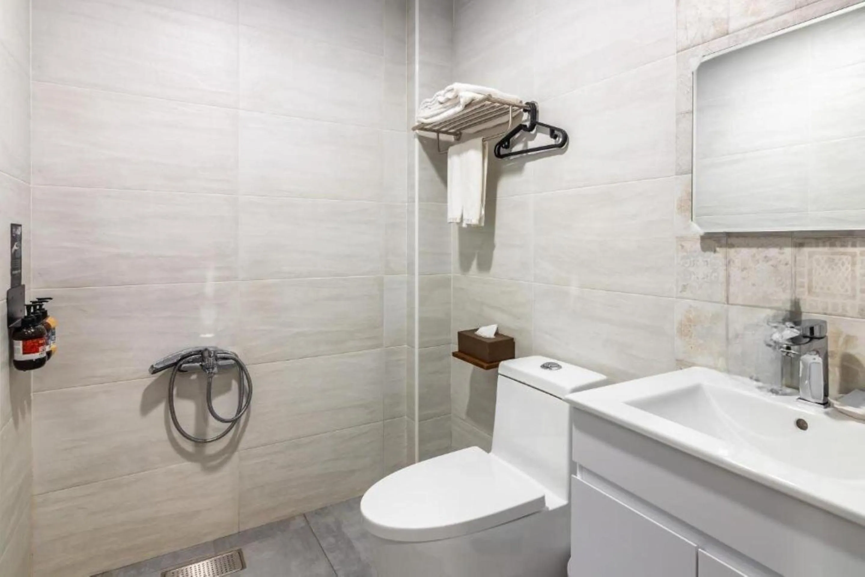 Bathroom in Sun Moon Tea B&B