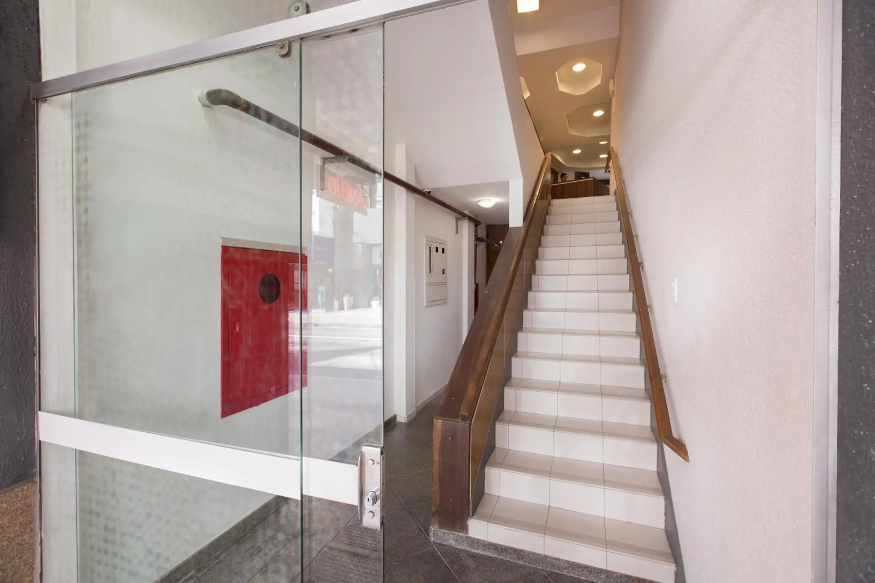 Facade/entrance in Brasil Express Facade/entrance in Brasil Express