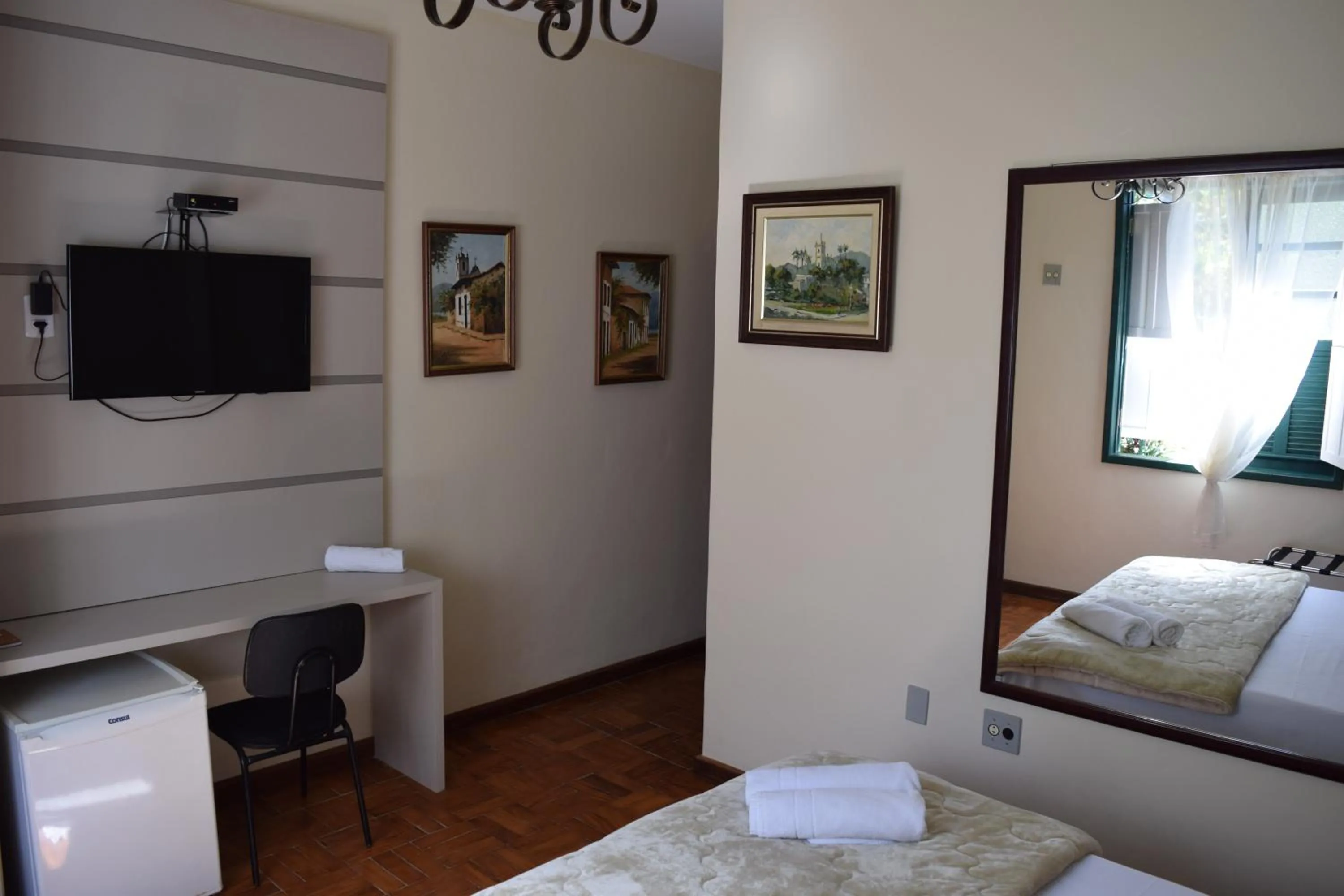 Photo of the whole room in Pousada Quinta dos Doges