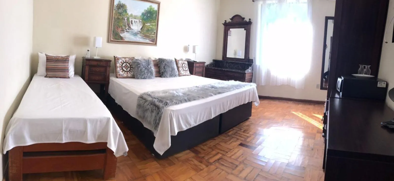 Photo of the whole room in Pousada Quinta dos Doges