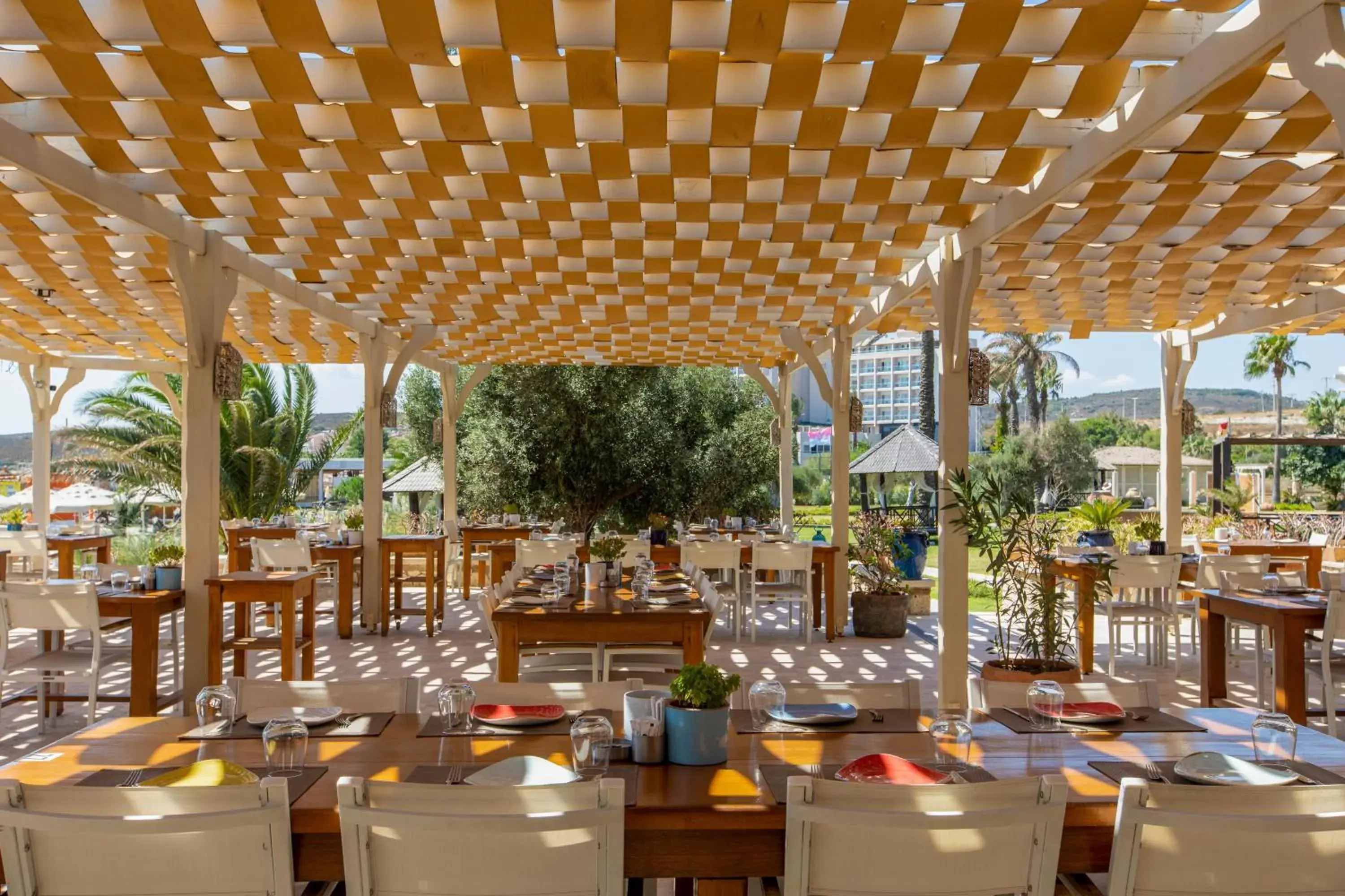 Restaurant/Places to Eat in Kairaba Alacati Beach Resort