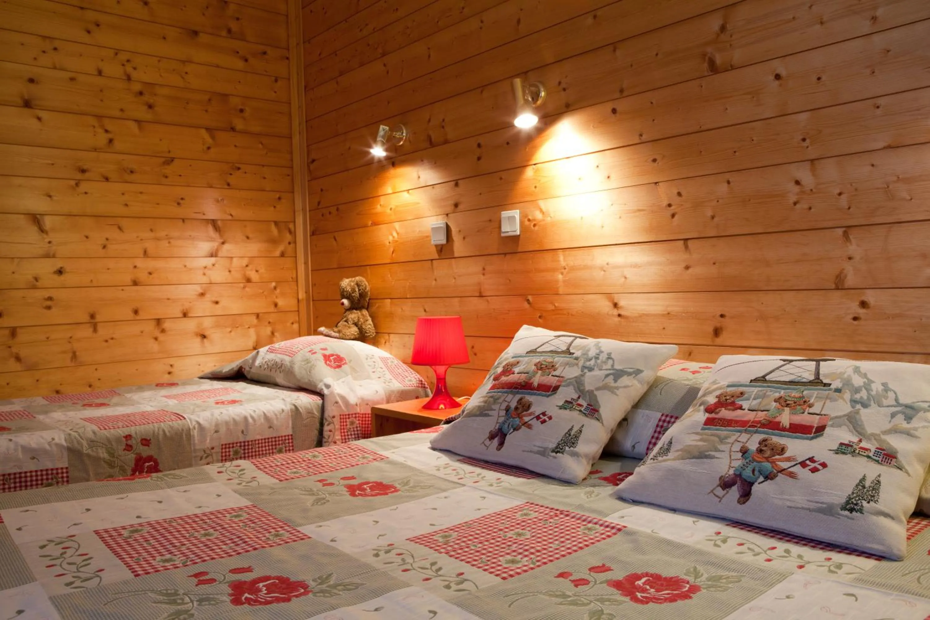 Bed in Azureva La Clusaz les Confins