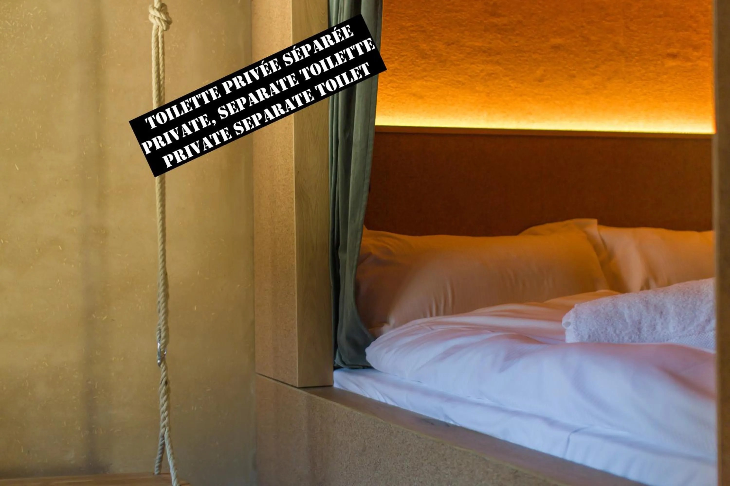 Bed in Peanut Medieval Lodge