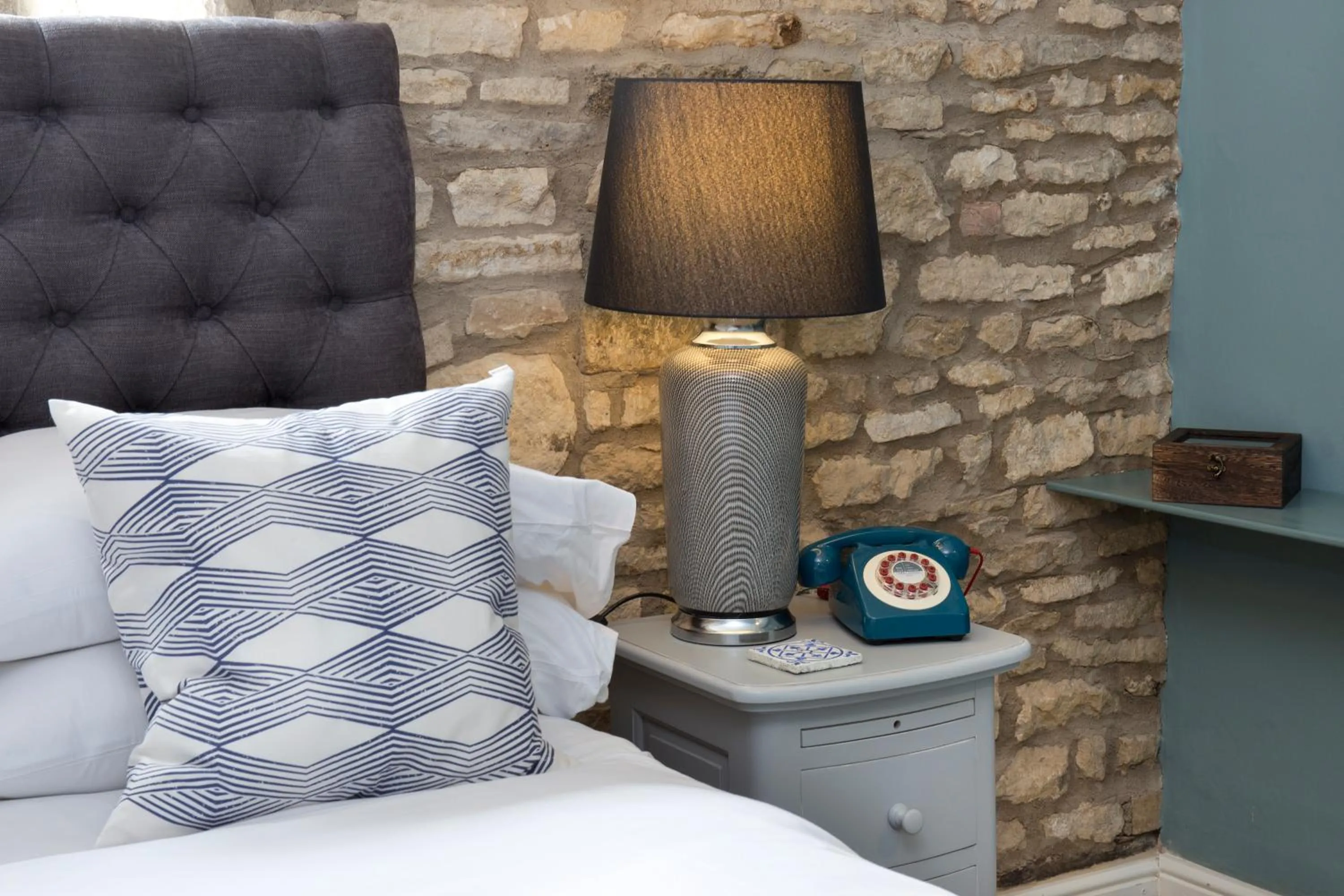 Small Double Room in The Sheep on Sheep Street Hotel