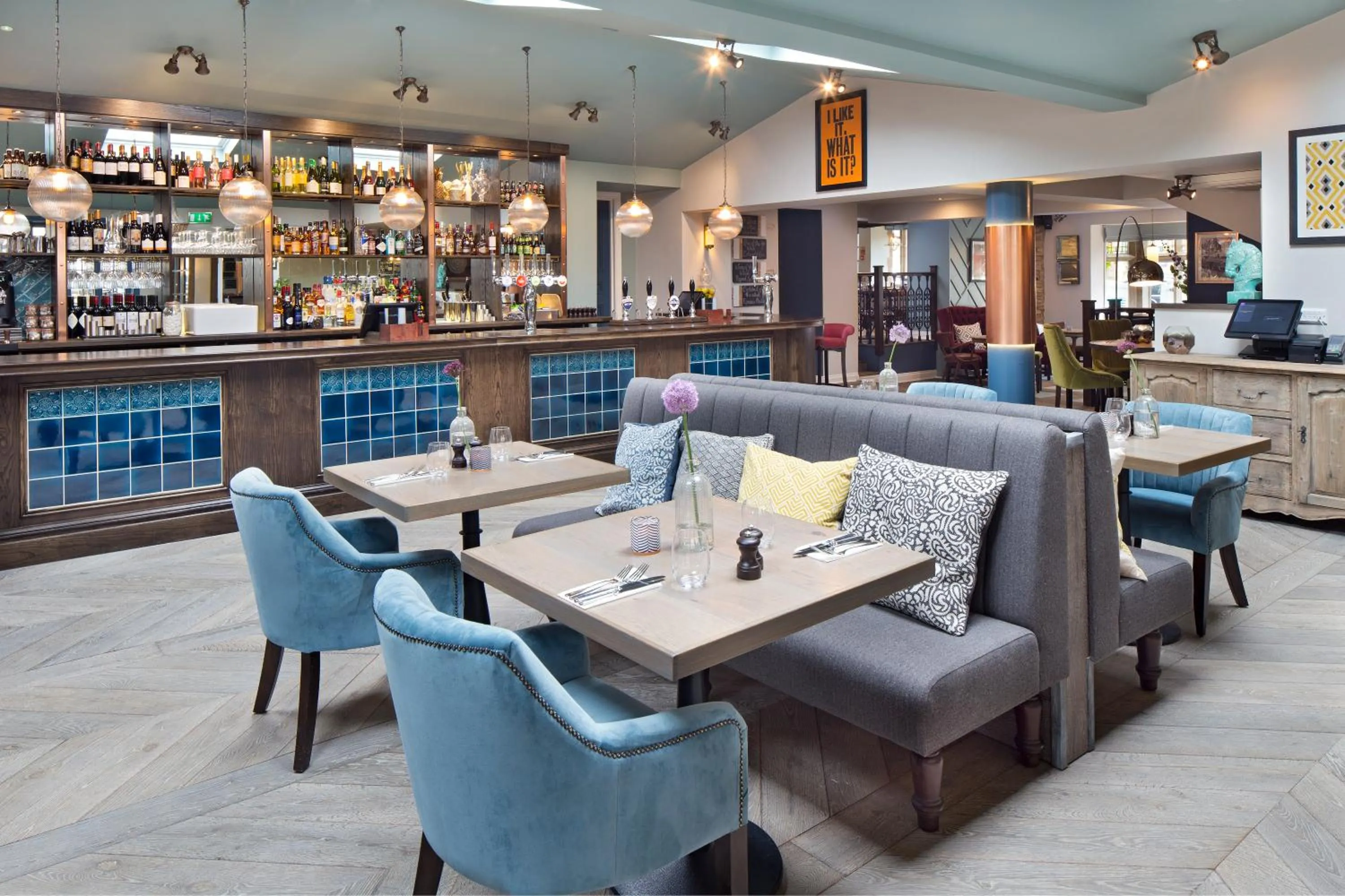 Restaurant/places to eat in The Sheep on Sheep Street Hotel