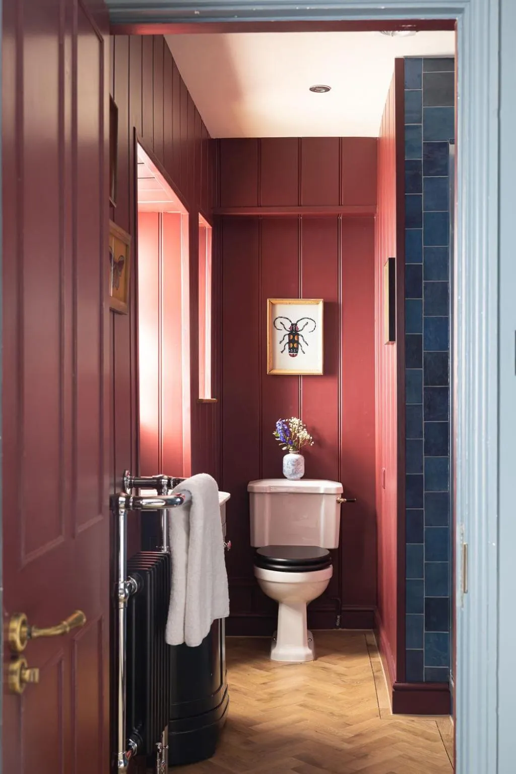 Toilet in The Sheep on Sheep Street Hotel