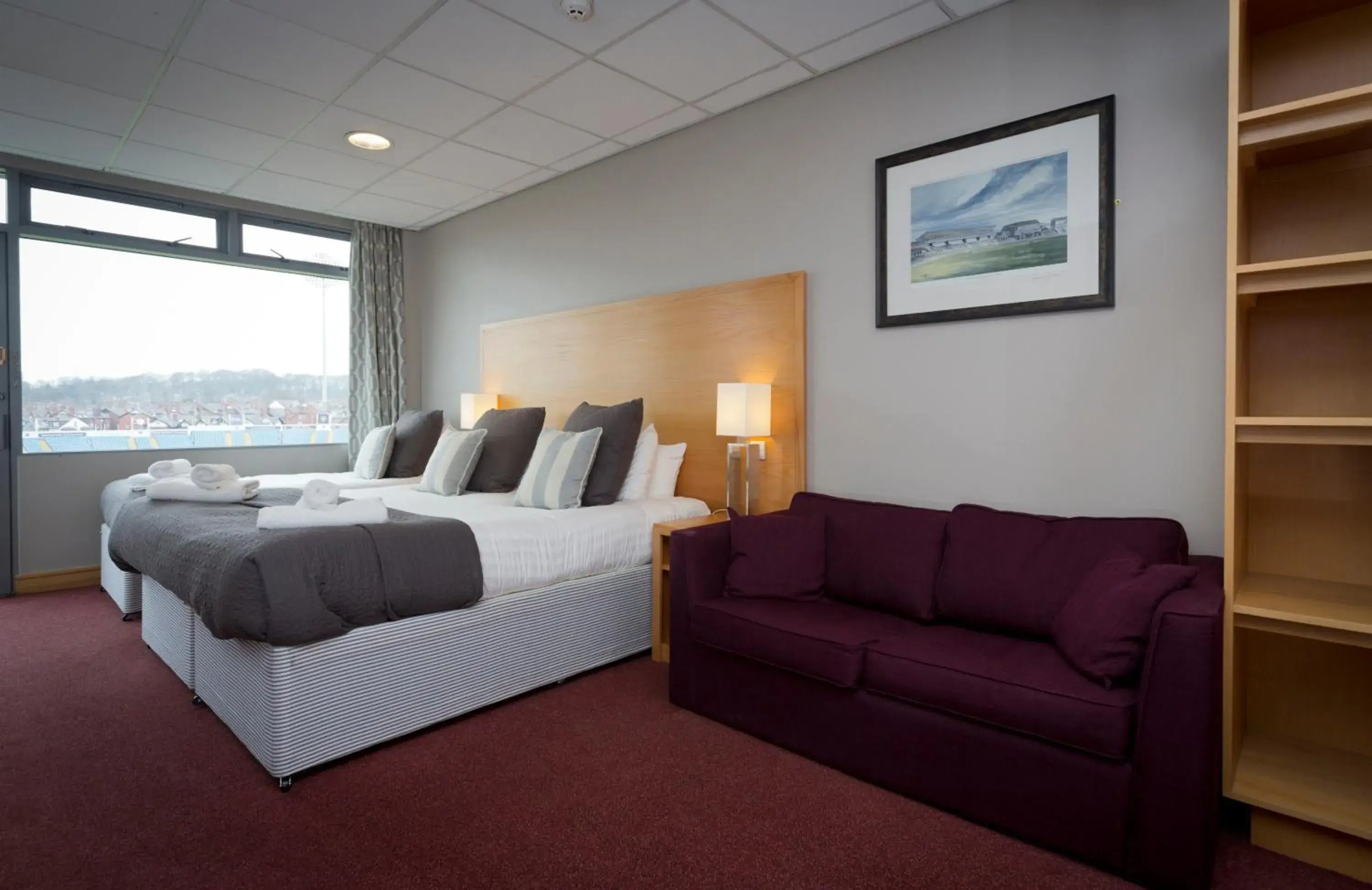 Family Room (2 Adults + 2 Children) in Headingley Lodge Family Room (2 Adults + 2 Children) in Headingley Lodge