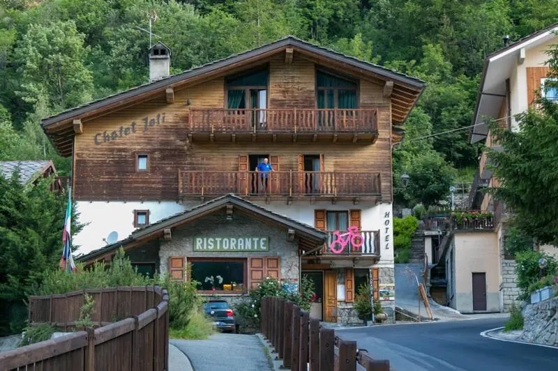 Hotel Chalet Joli