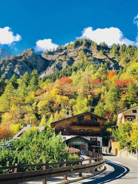 Mountain view in Hotel Chalet Joli