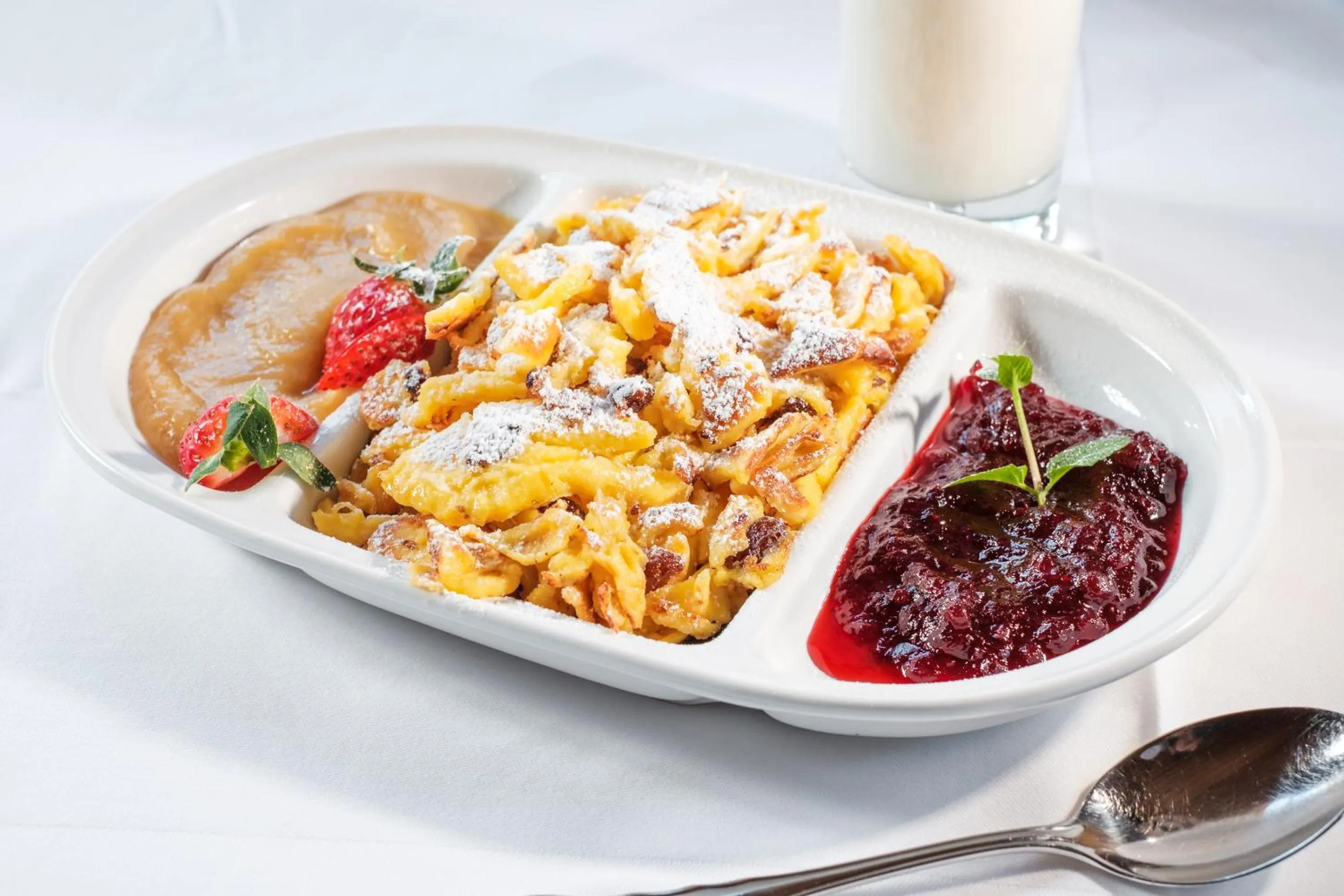 Restaurant/places to eat in Hotel Krimmlerfälle