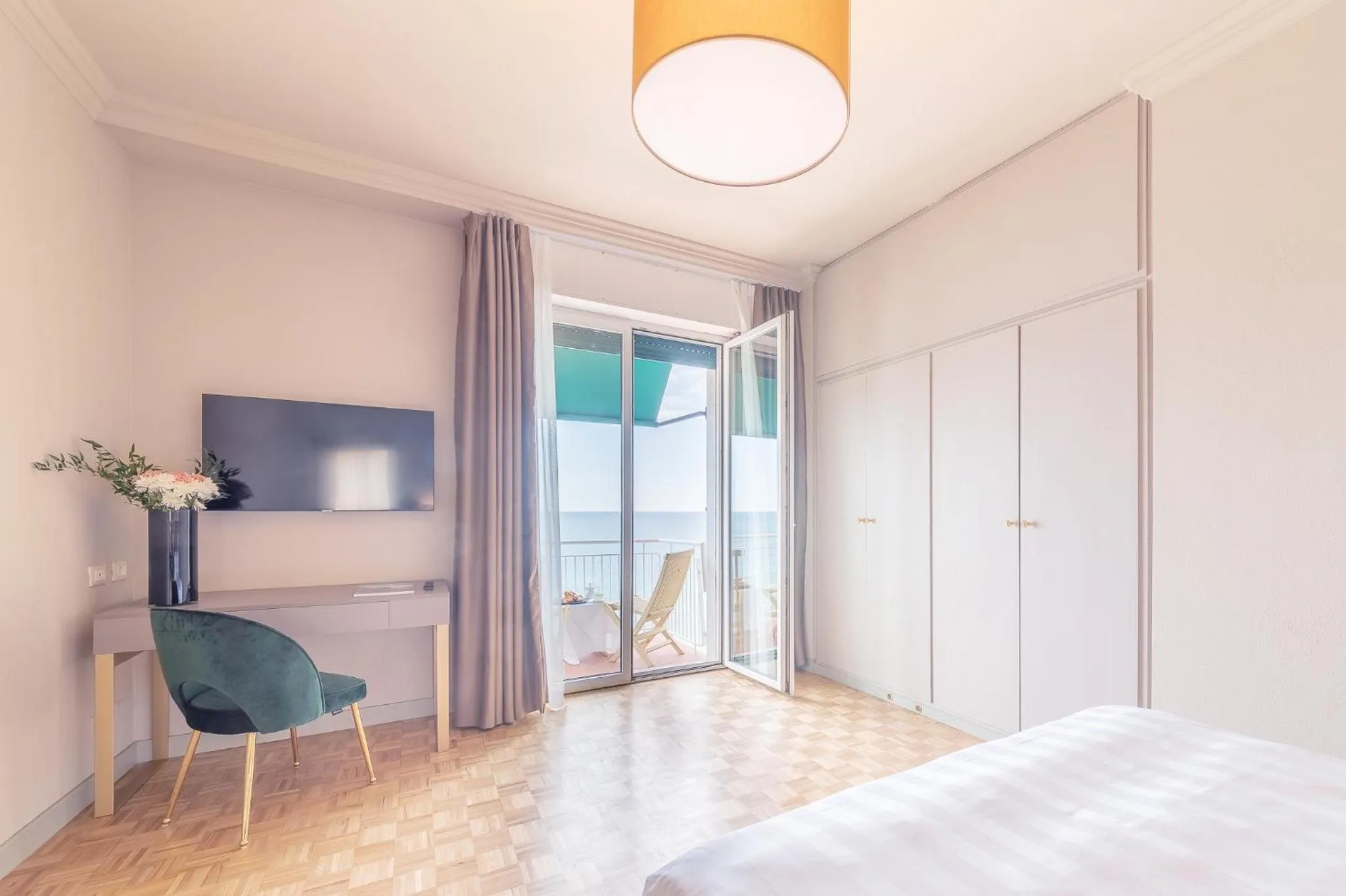 Photo of the whole room, Bed in Diana Grand Hotel