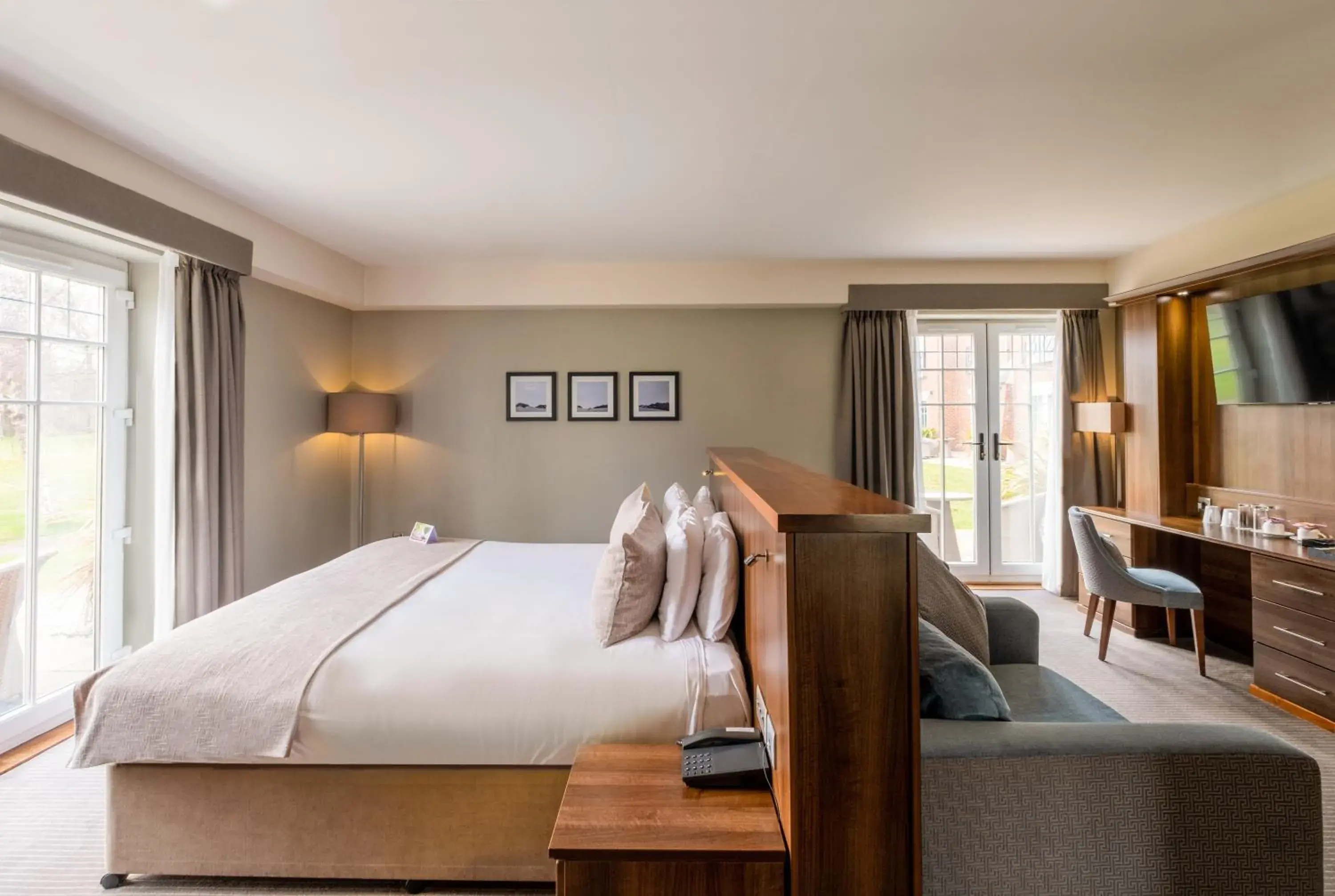 Junior Suite with Terrace in Formby Hall Golf Resort & Spa Junior Suite with Terrace in Formby Hall Golf Resort & Spa