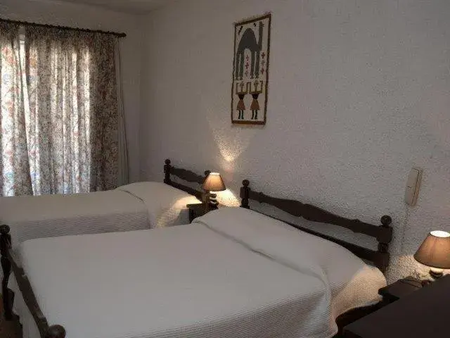 Twin Room in Hôtel le Colibri Twin Room in Hôtel le Colibri