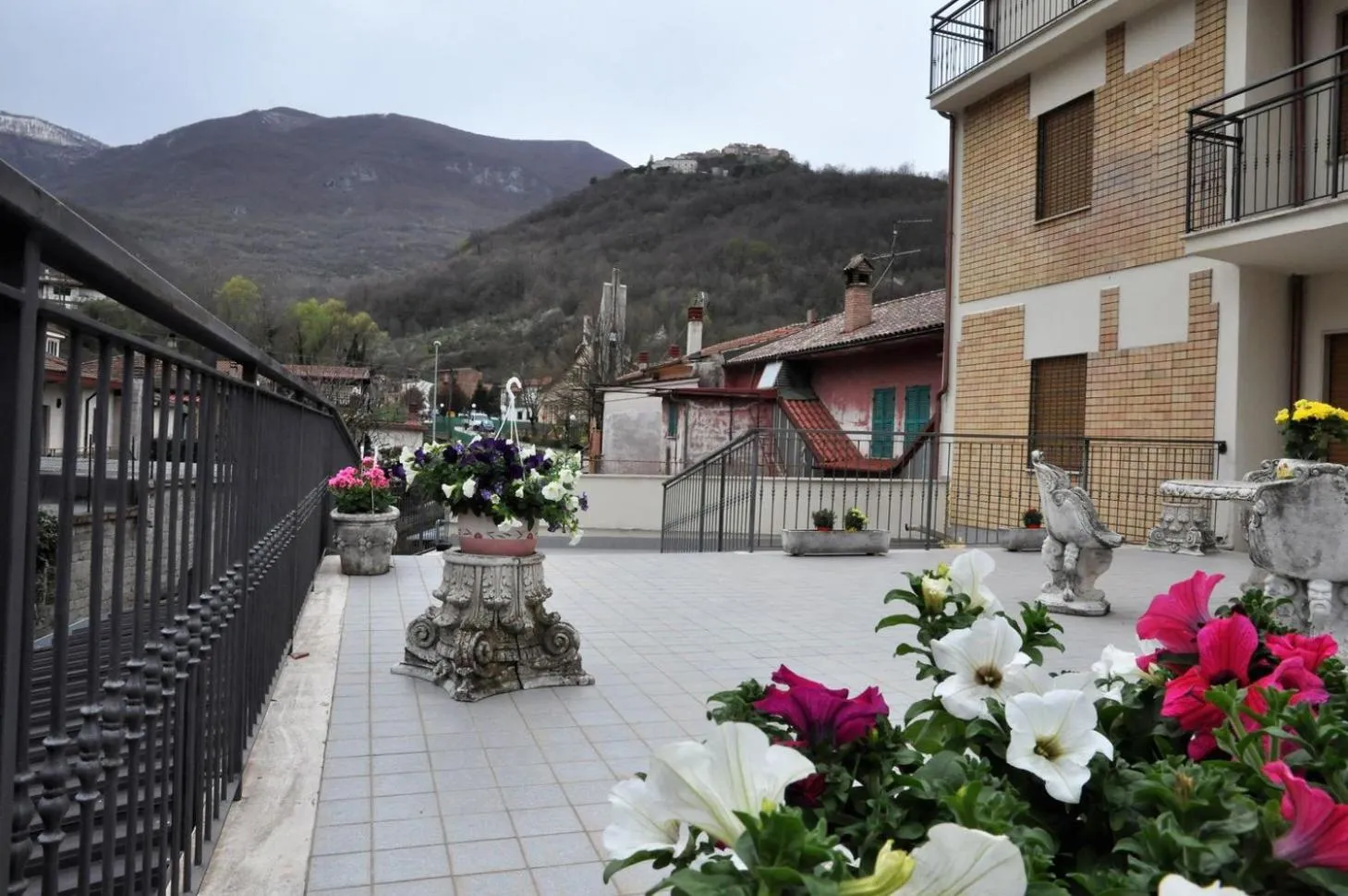 Property building in Albergo Rio