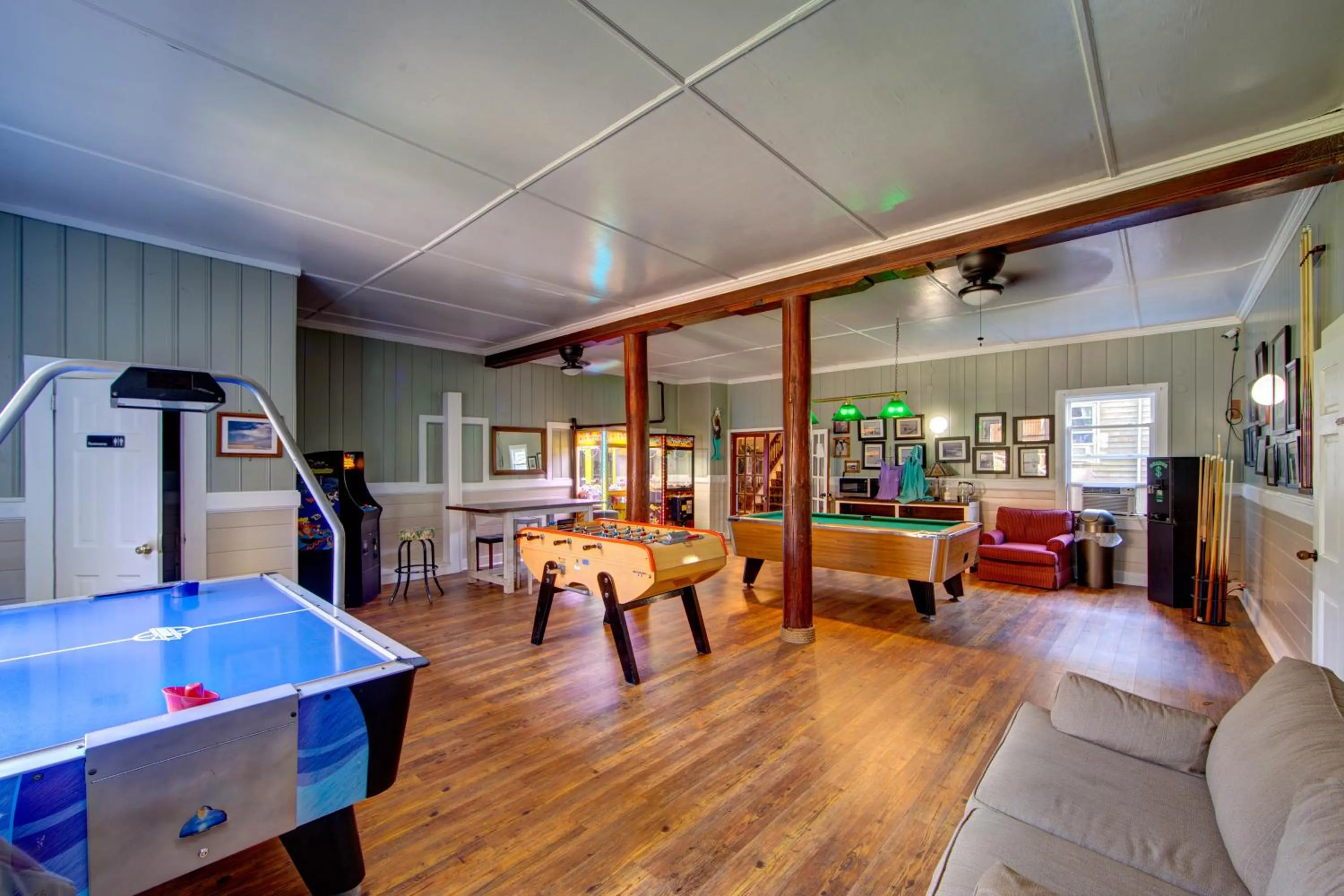 Activities in Blackbeard's Lodge