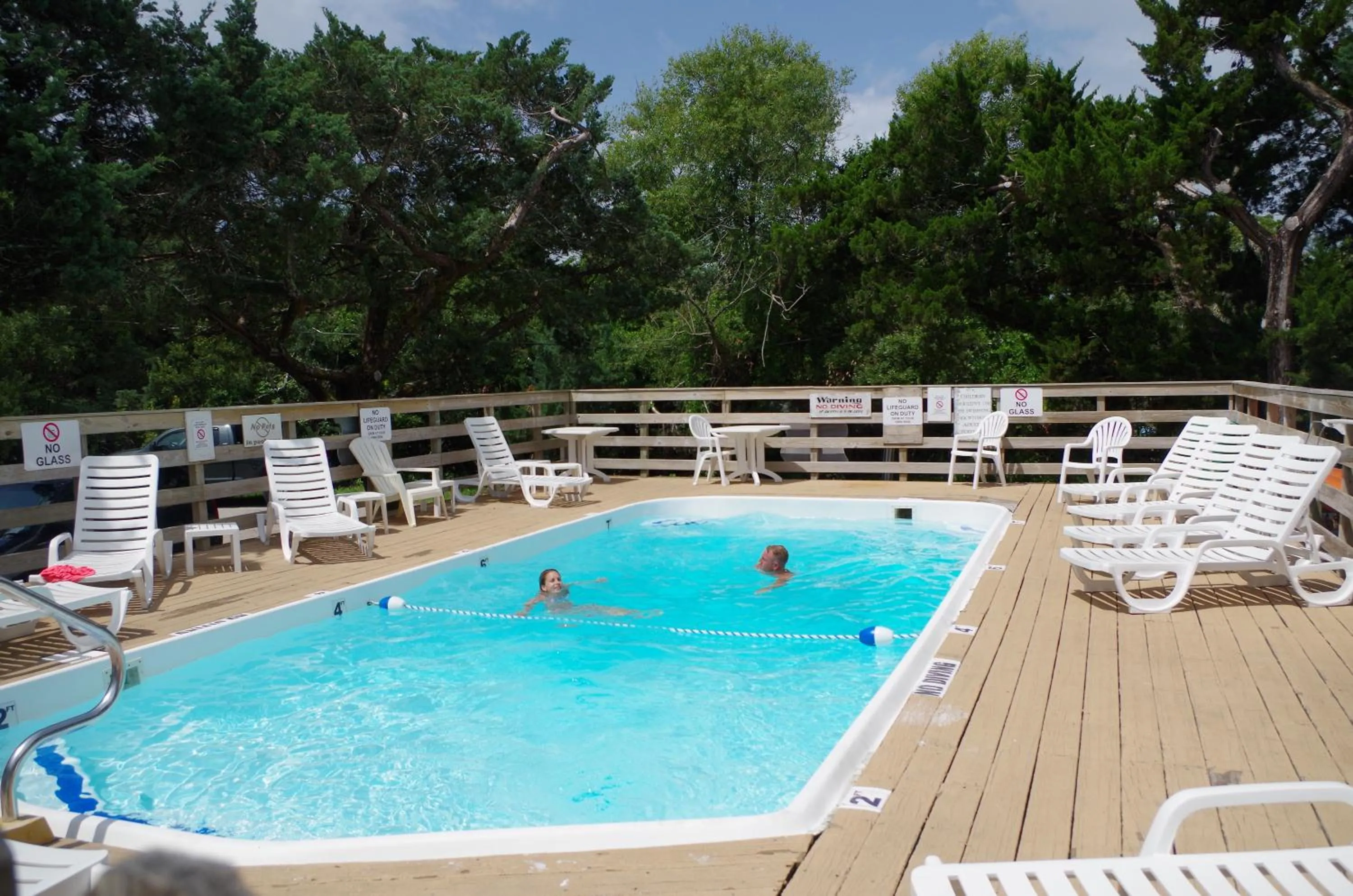 Pool view in Blackbeard's Lodge