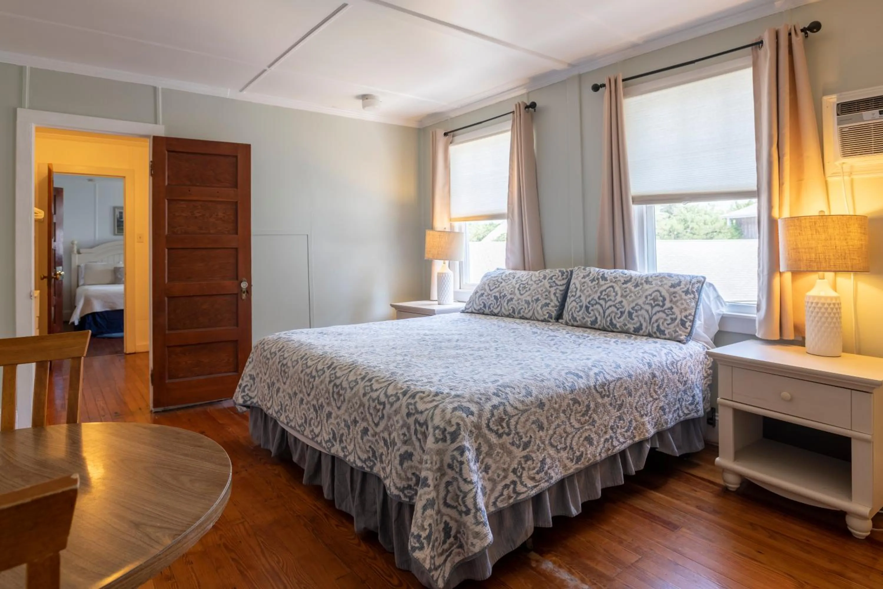 Bed in Blackbeard's Lodge