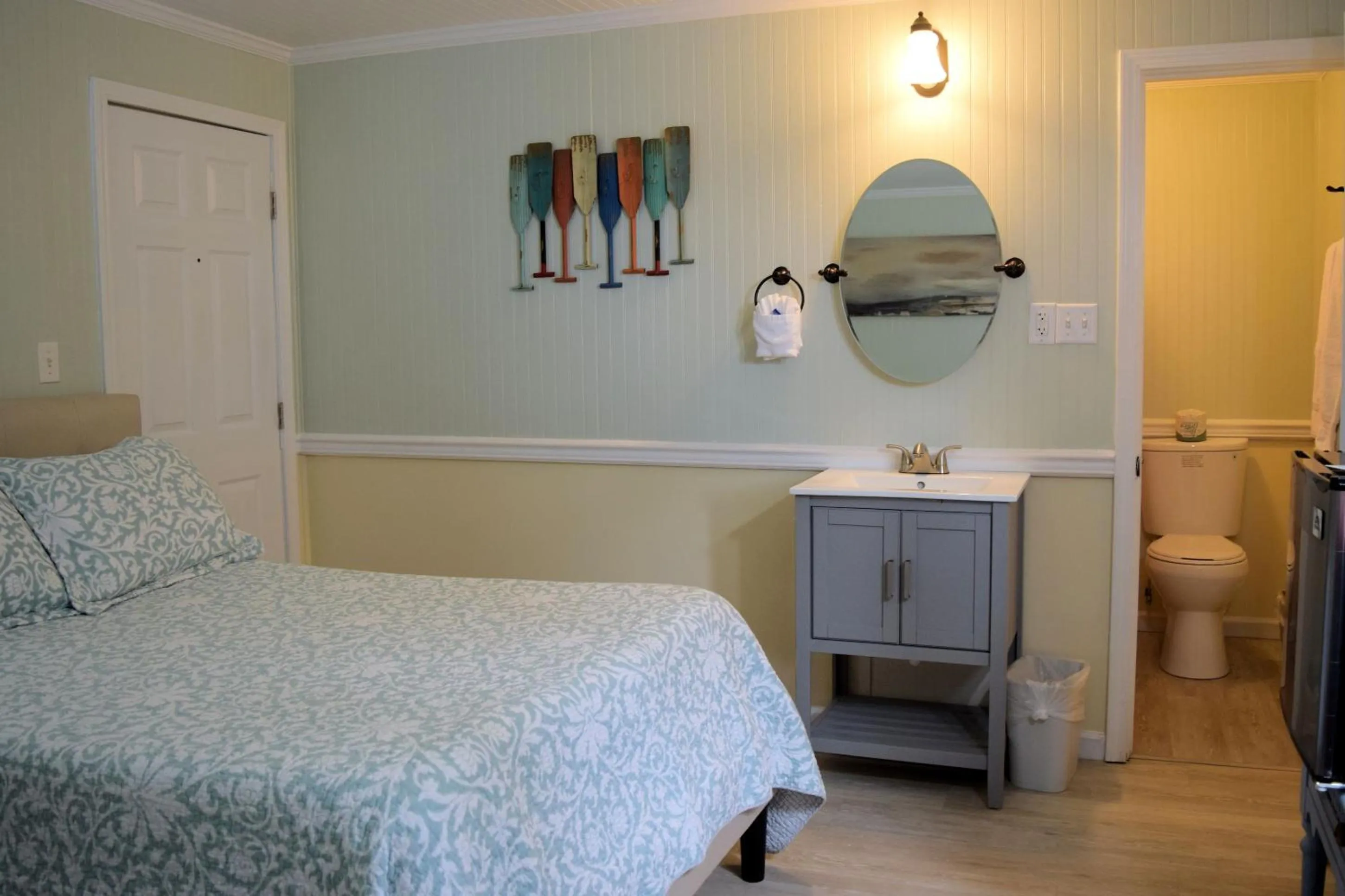 Bed in Blackbeard's Lodge