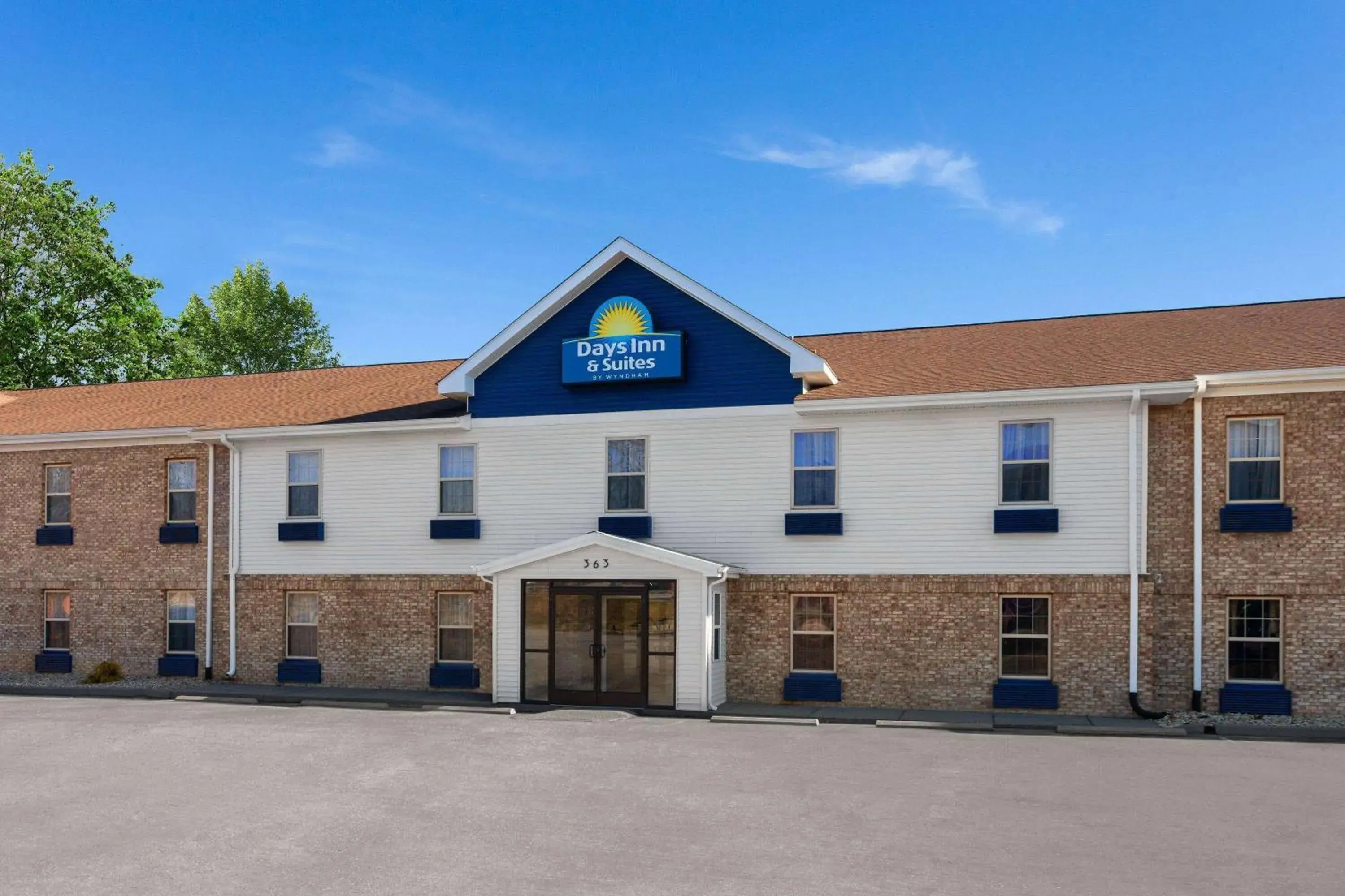 Days Inn & Suites by Wyndham Sellersburg Days Inn & Suites by Wyndham Sellersburg
