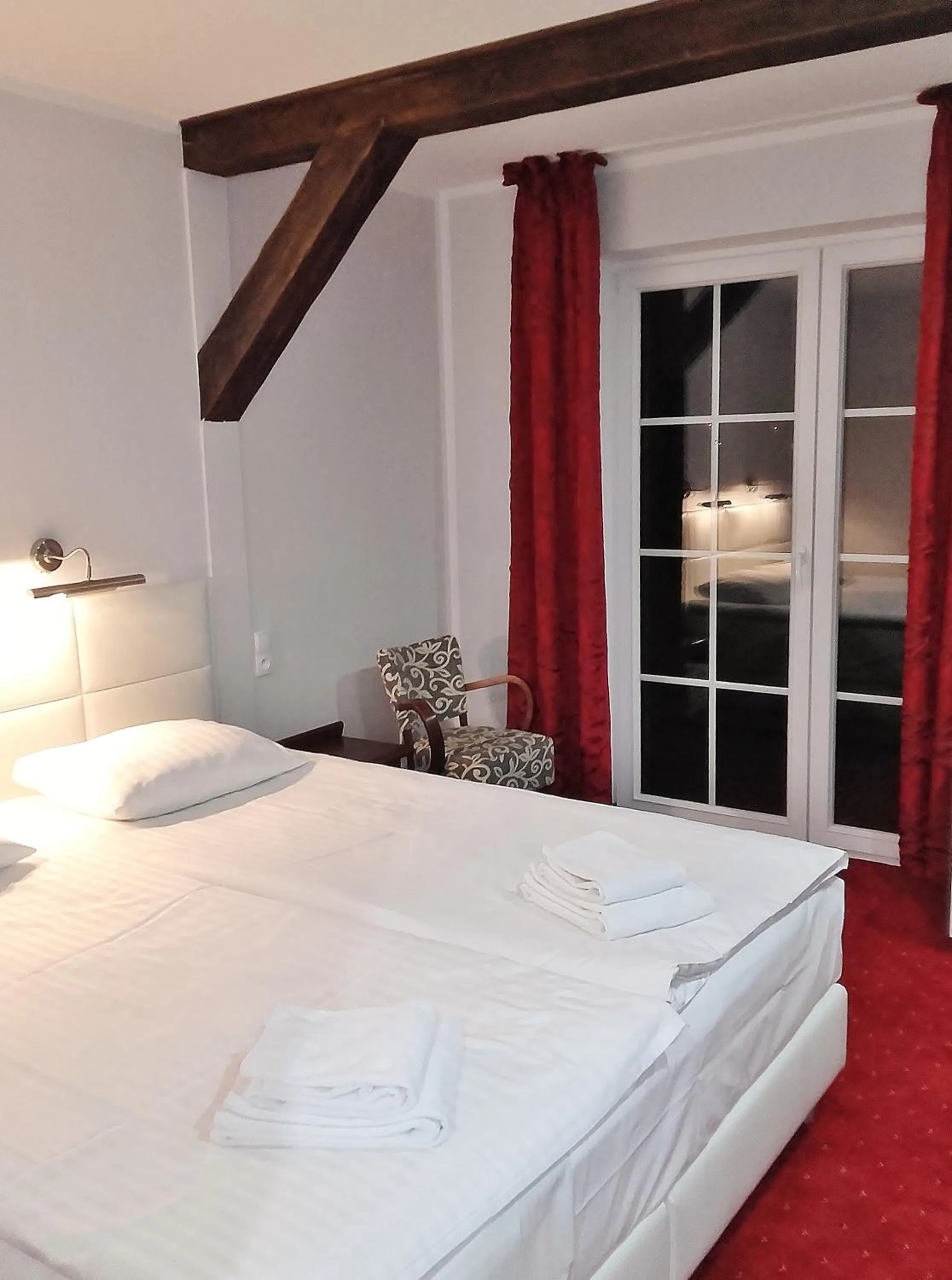 Photo of the whole room, Bed in Mazurska Chata jezioro i aquapark 6 min, centrum i promenada 12 min