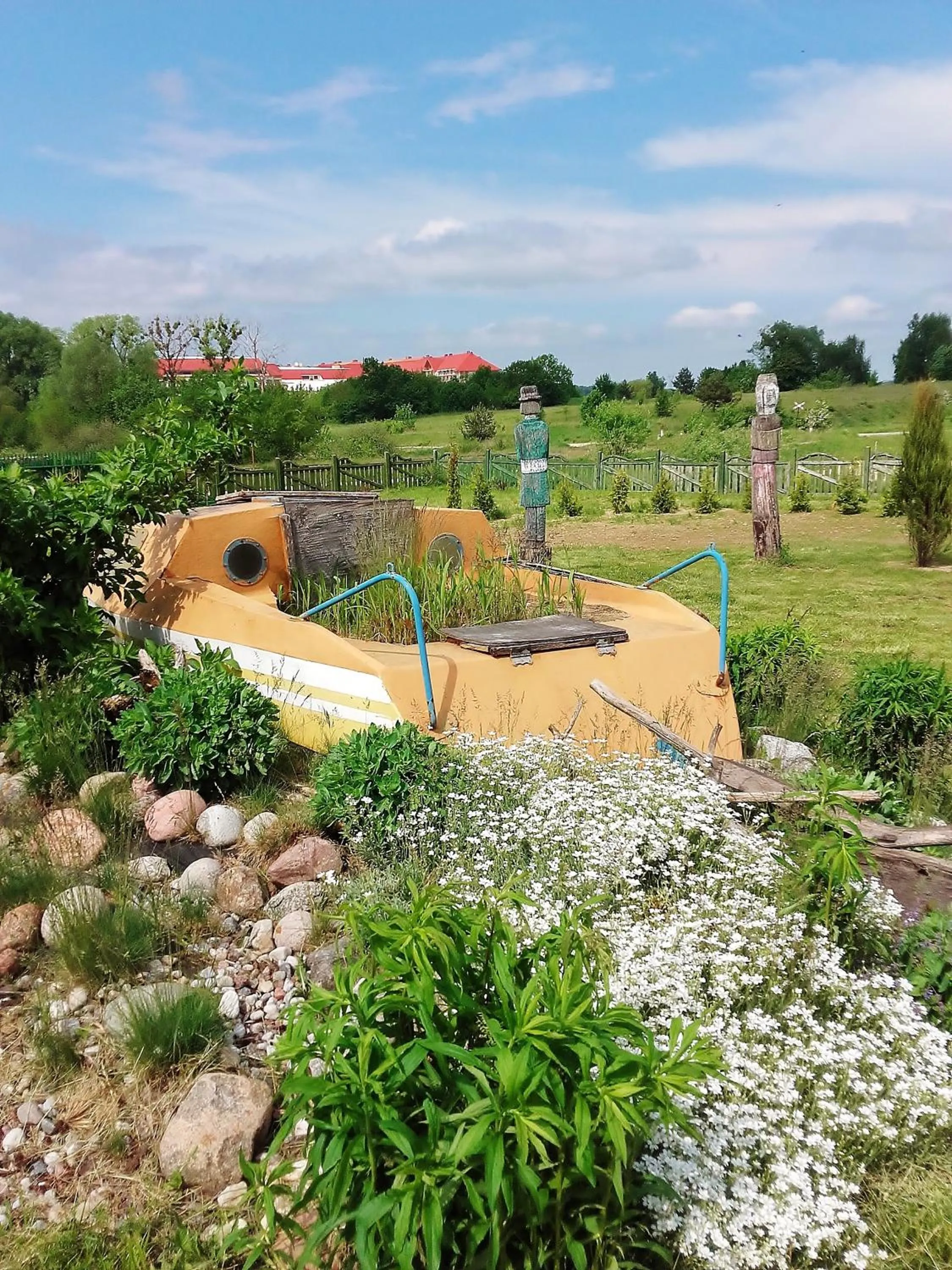 Garden in Mazurska Chata jezioro i aquapark 6 min, centrum i promenada 12 min