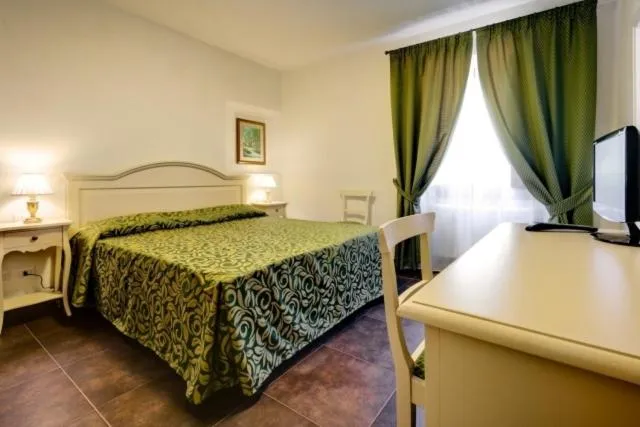 Photo of the whole room, Bed in Hotel Il Cavallo