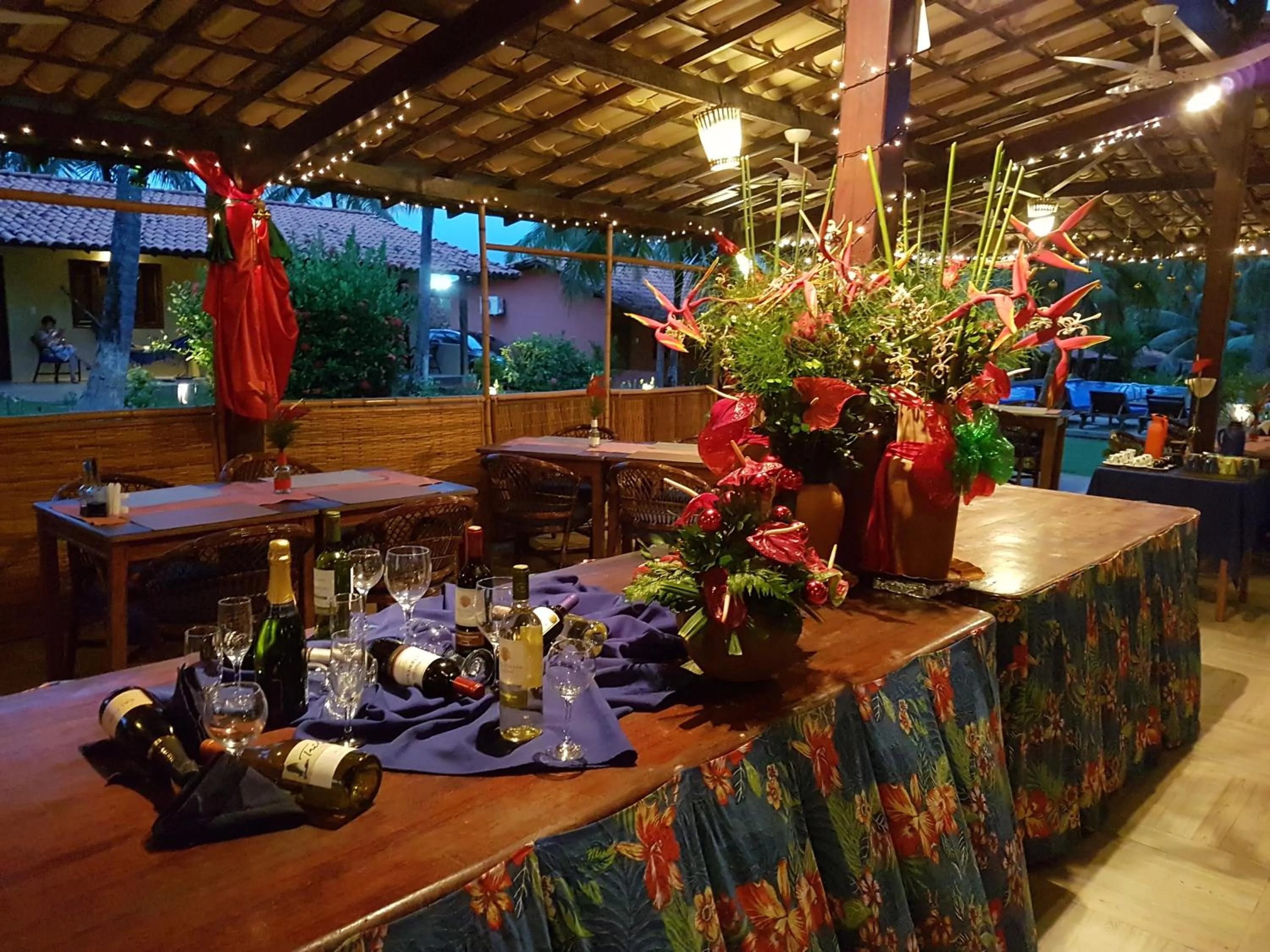Pousada Praia das Ondas - Pé na areia