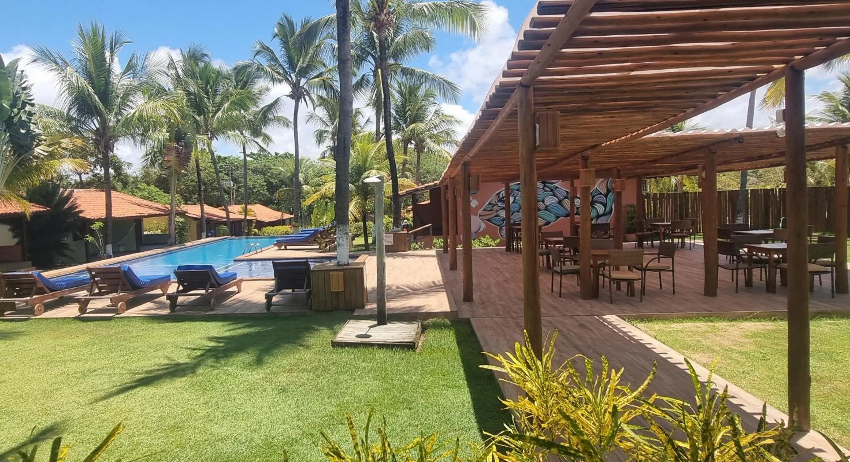 Pousada Praia das Ondas - Pé na areia