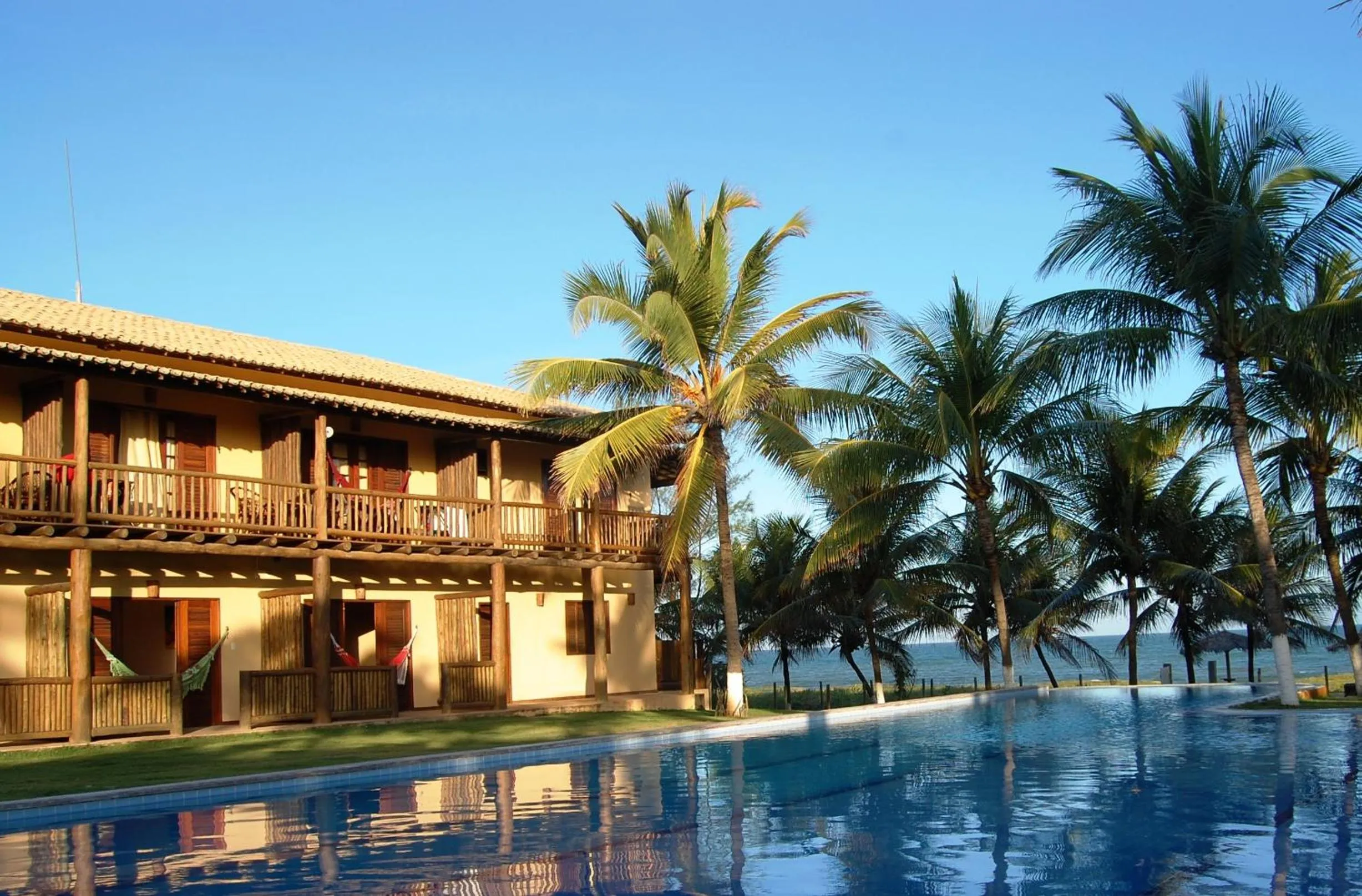 Swimming pool in Pousada Praia das Ondas - Pé na areia