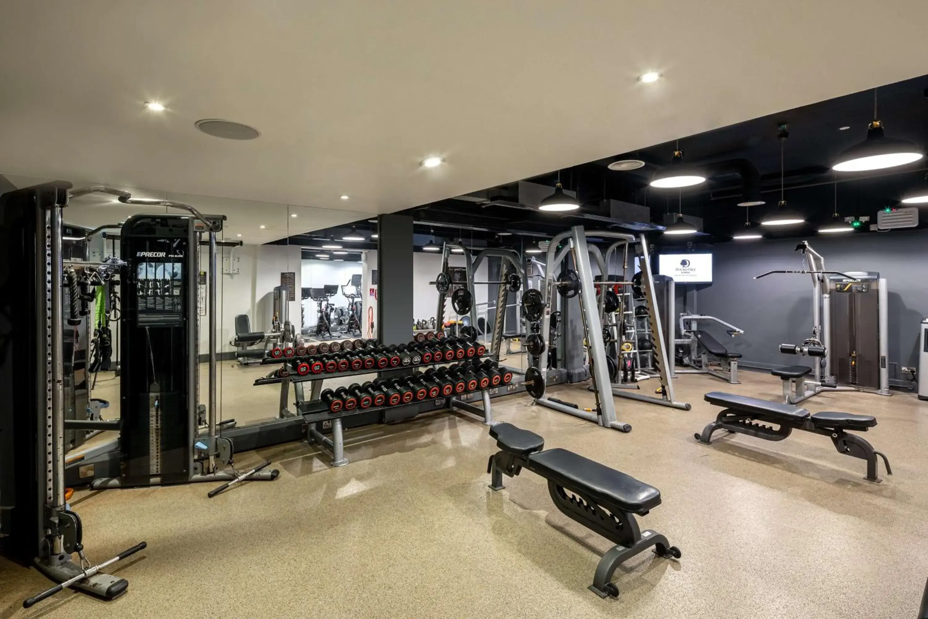 Fitness centre/facilities in DoubleTree By Hilton Brighton Metropole Fitness centre/facilities in DoubleTree By Hilton Brighton Metropole
