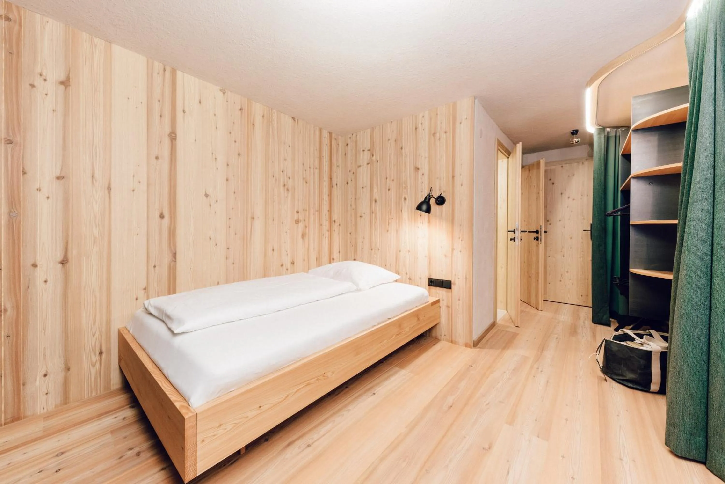 Photo of the whole room, Bed in Das Johann