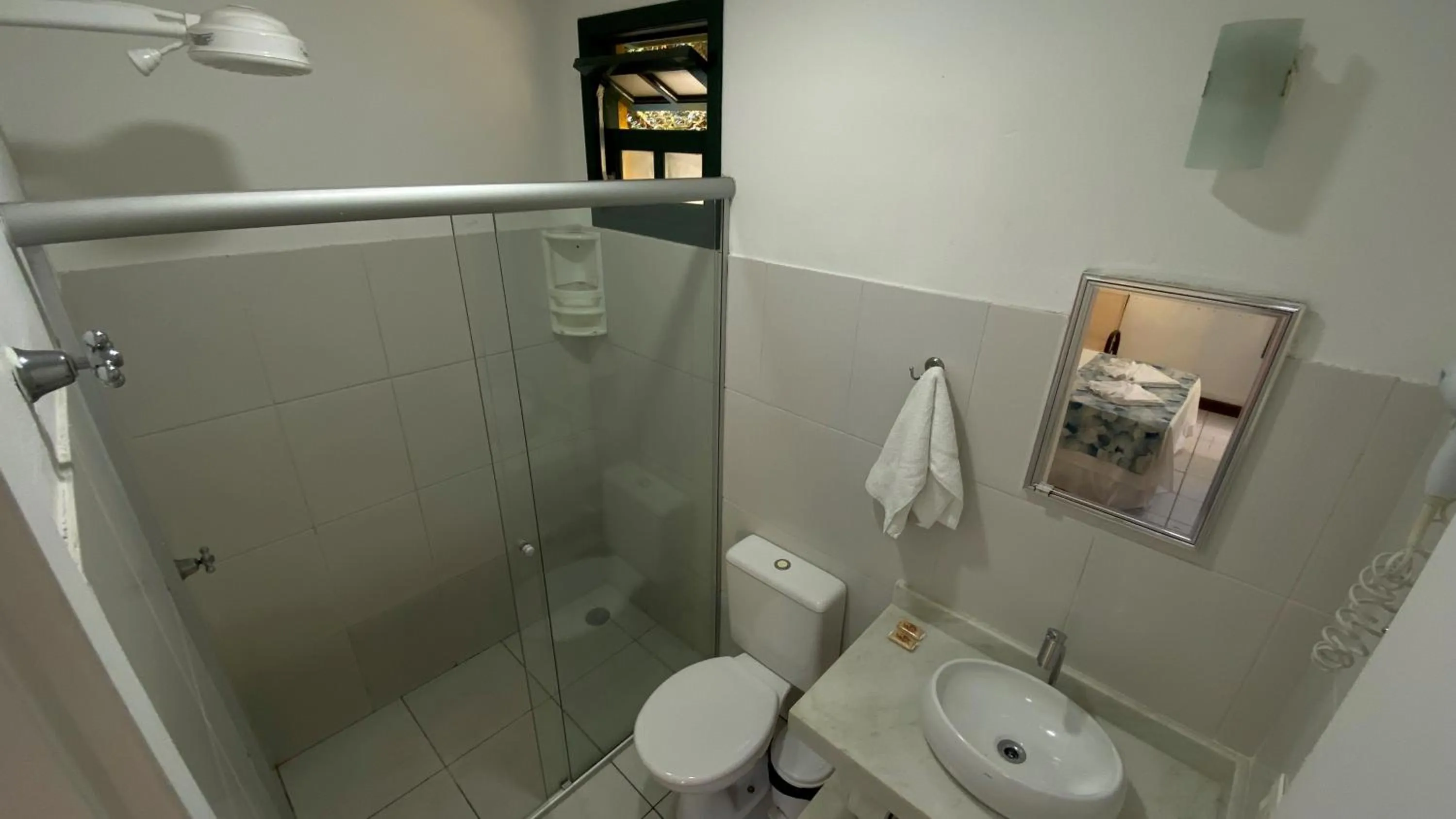 Bathroom in Pousada Aporan Ilhabela