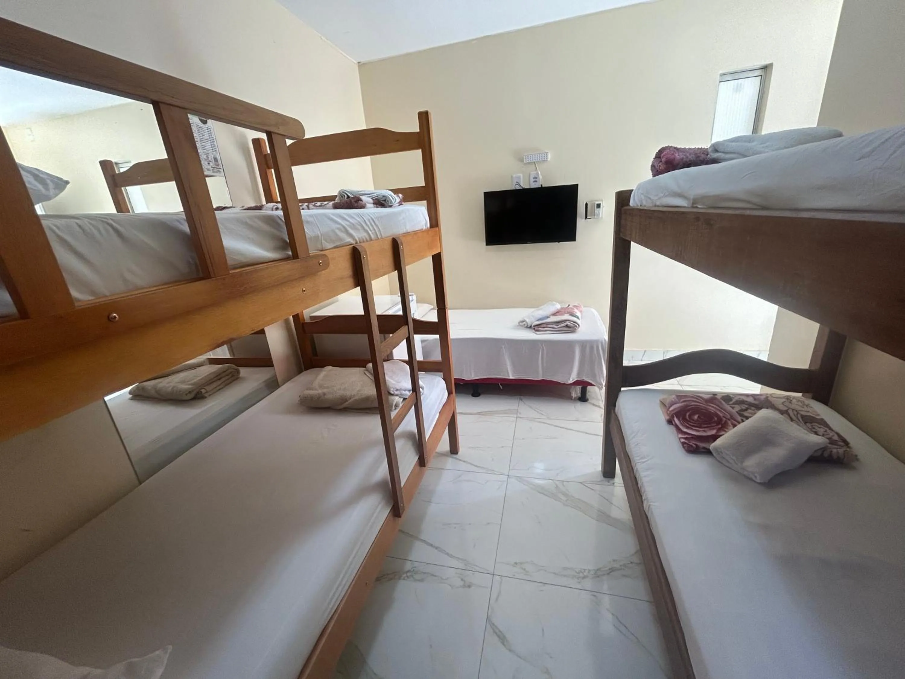 Family Room - Disability Access in Village enseada do castelo-com carregador de carros eletricos