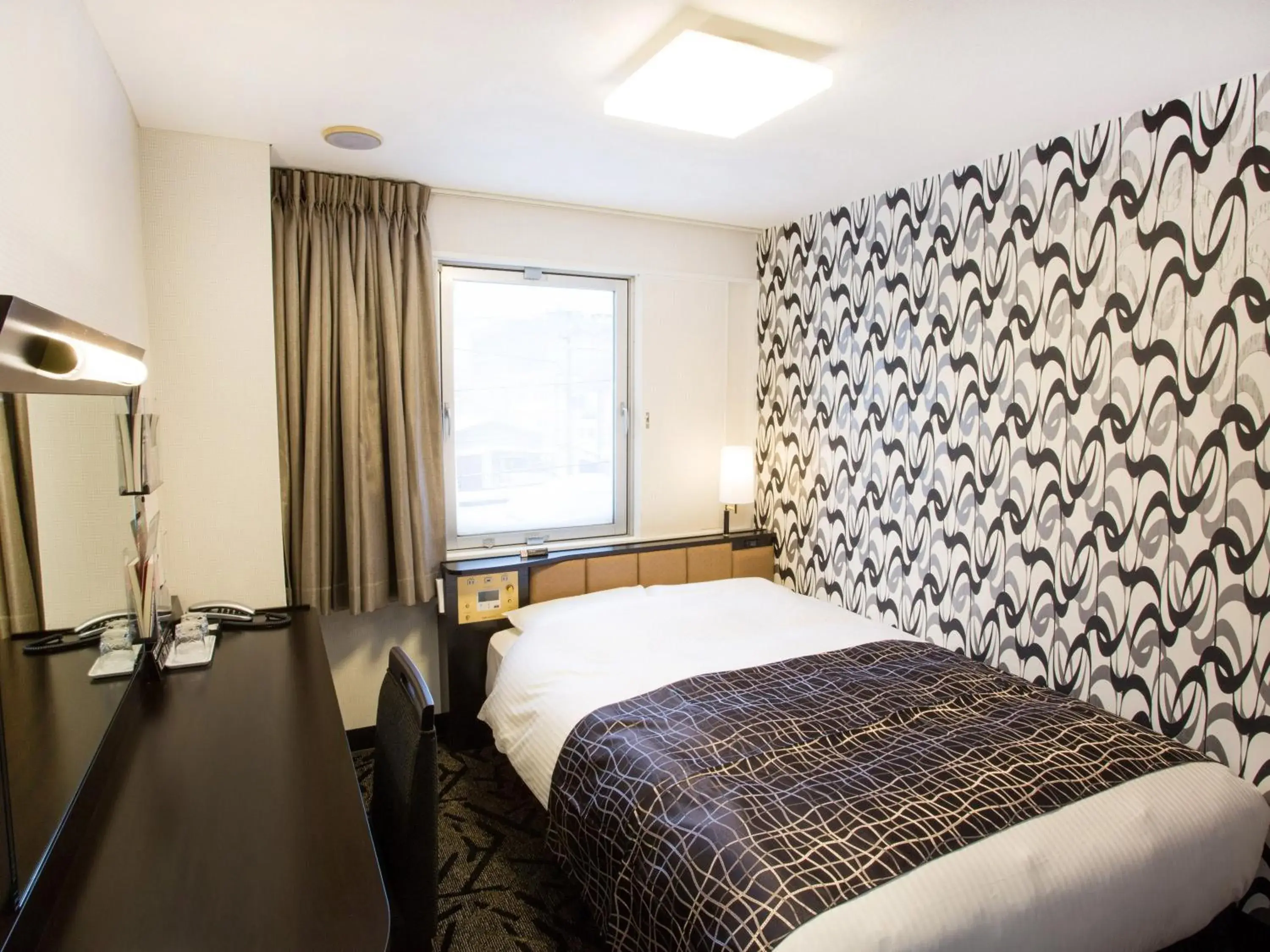 Photo of the whole room, Bed in APA Hotel Hakodate Ekimae Photo of the whole room, Bed in APA Hotel Hakodate Ekimae