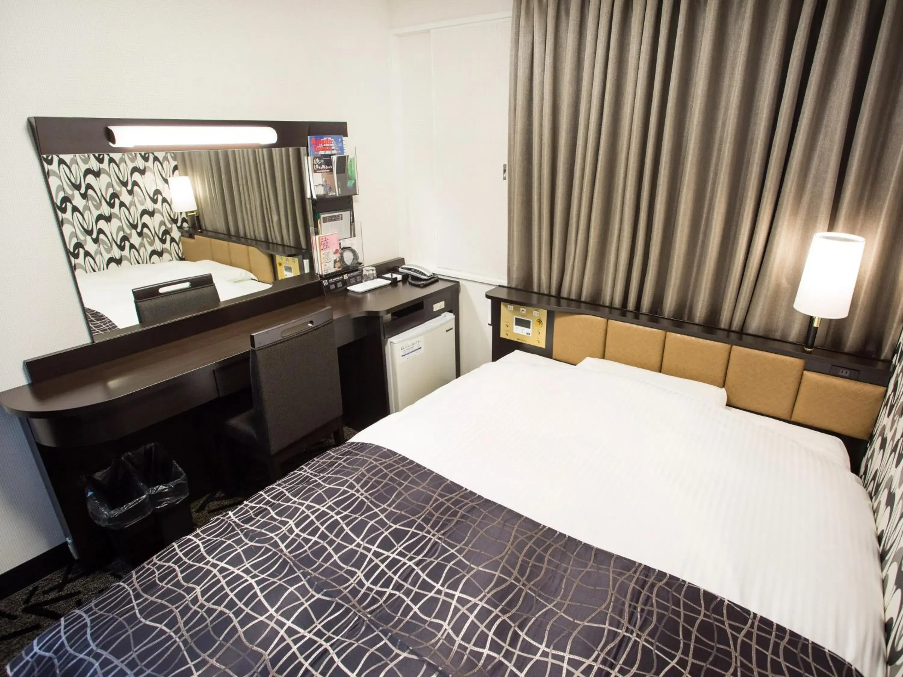 Photo of the whole room, Bed in APA Hotel Hakodate Ekimae Photo of the whole room, Bed in APA Hotel Hakodate Ekimae