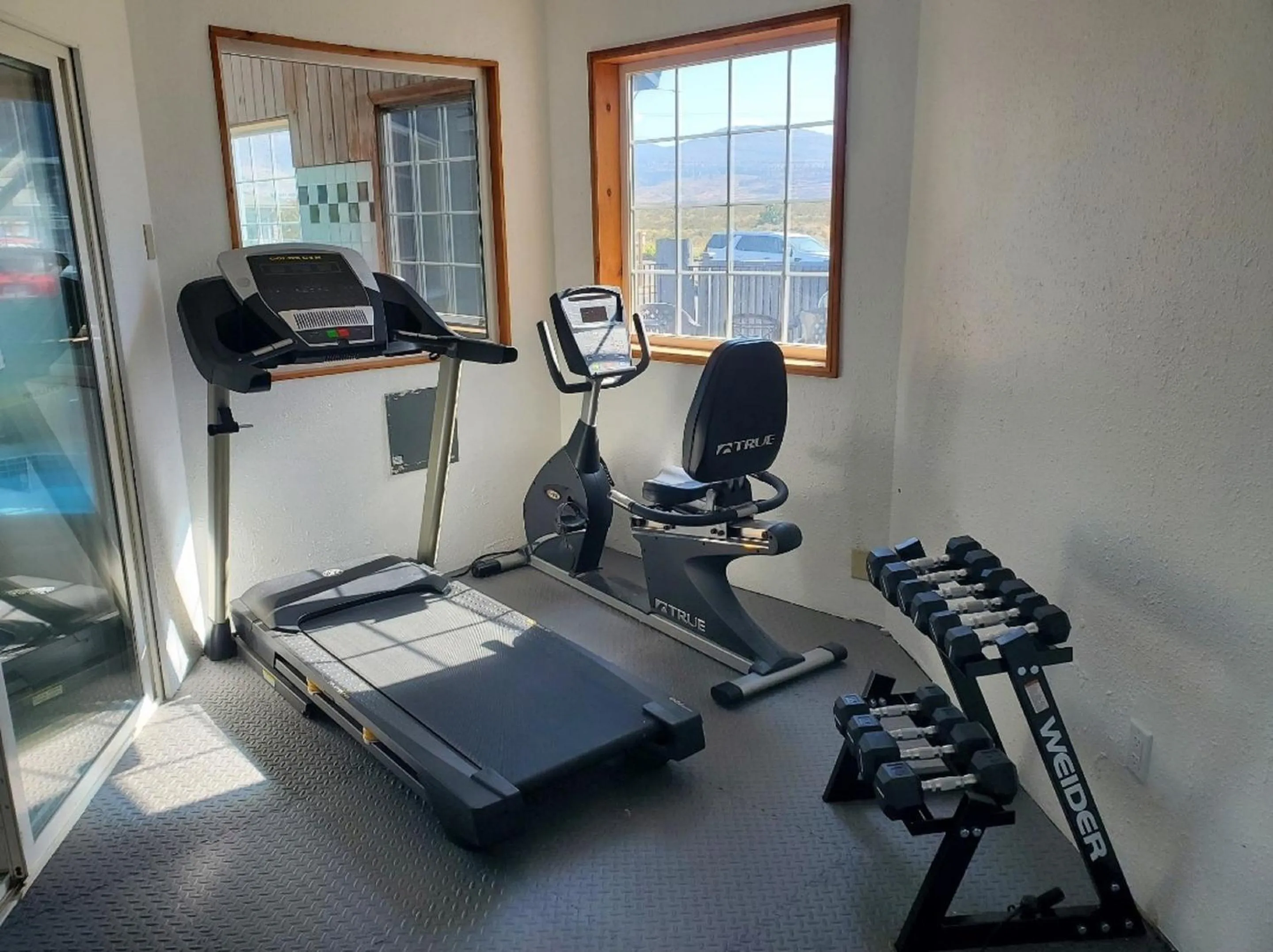 Fitness centre/facilities in Omak Inn
