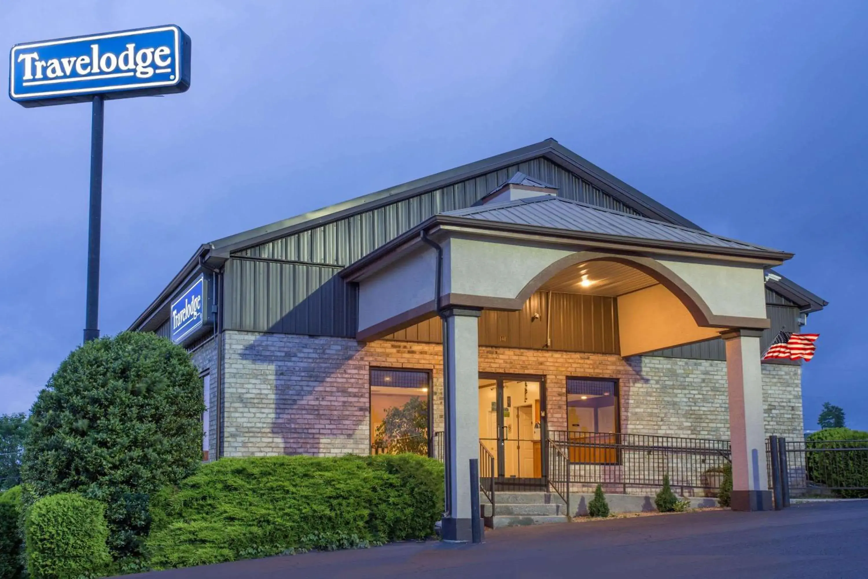 Property building in Travelodge by Wyndham Wytheville Property building in Travelodge by Wyndham Wytheville