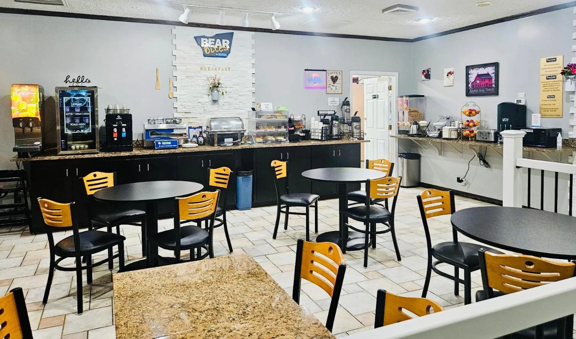 Breakfast in Travelodge by Wyndham Wytheville