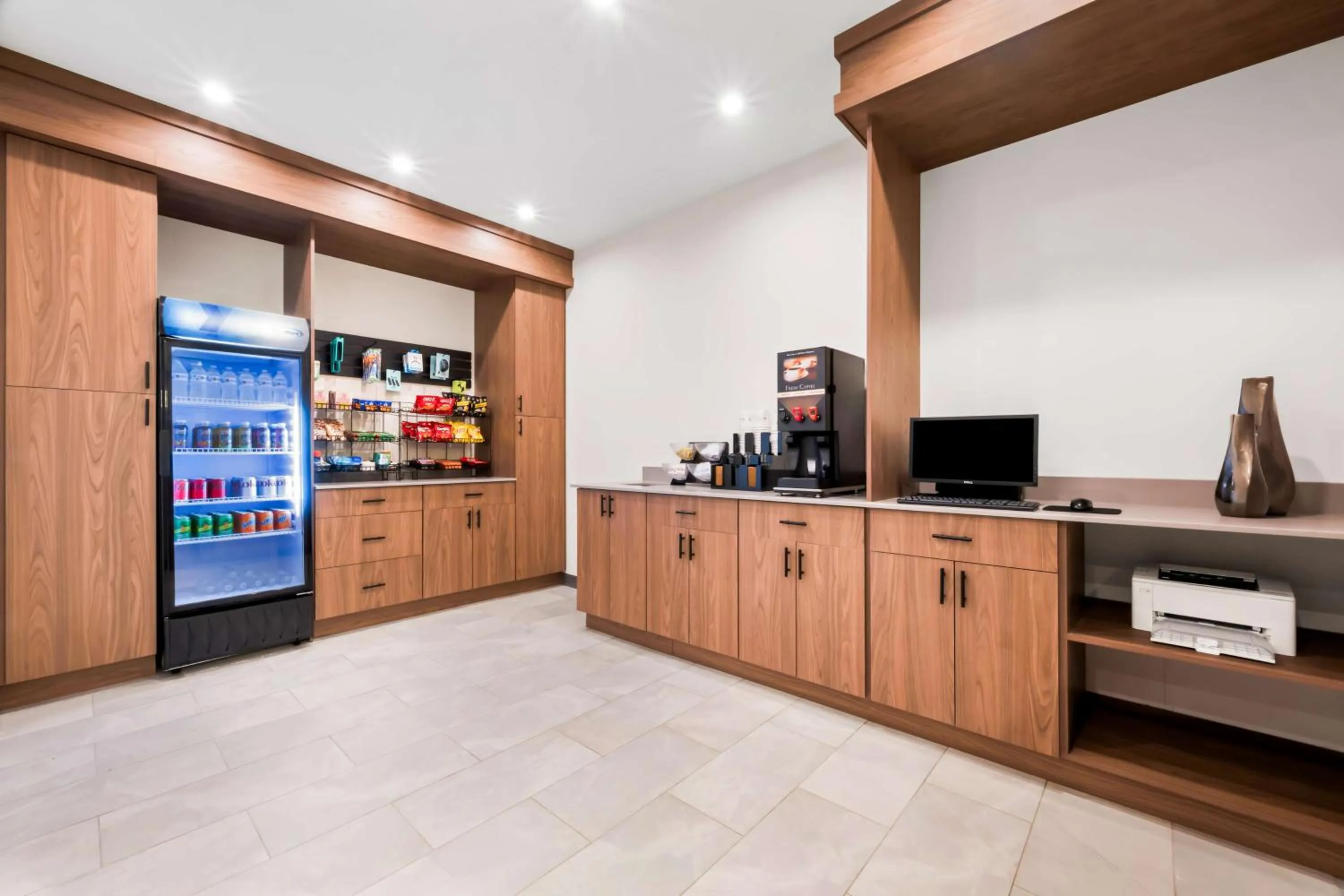 Property building in Best Western Niantic - New London, Mystic Area