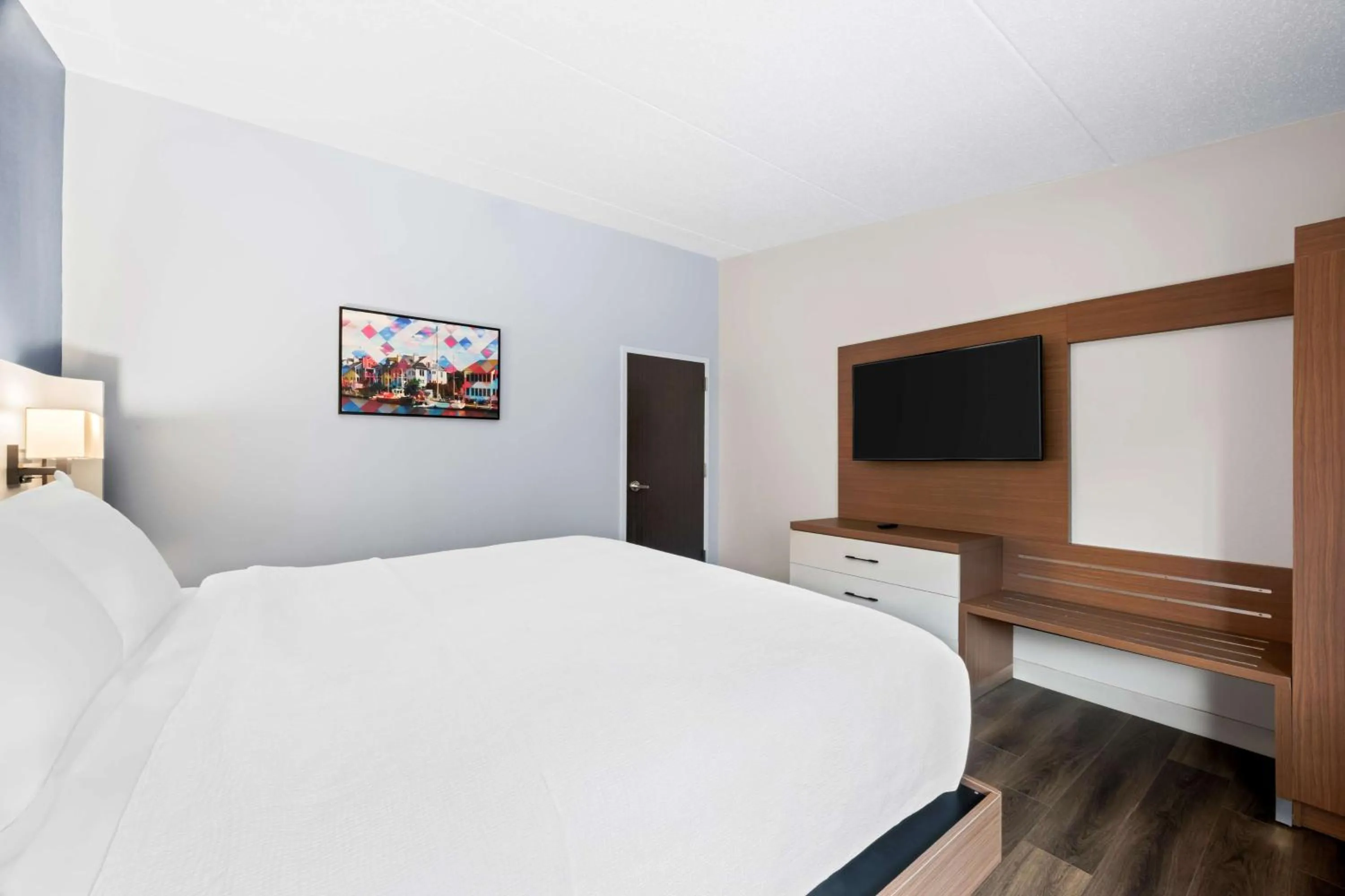 Bedroom, Bed in Best Western Niantic - New London, Mystic Area