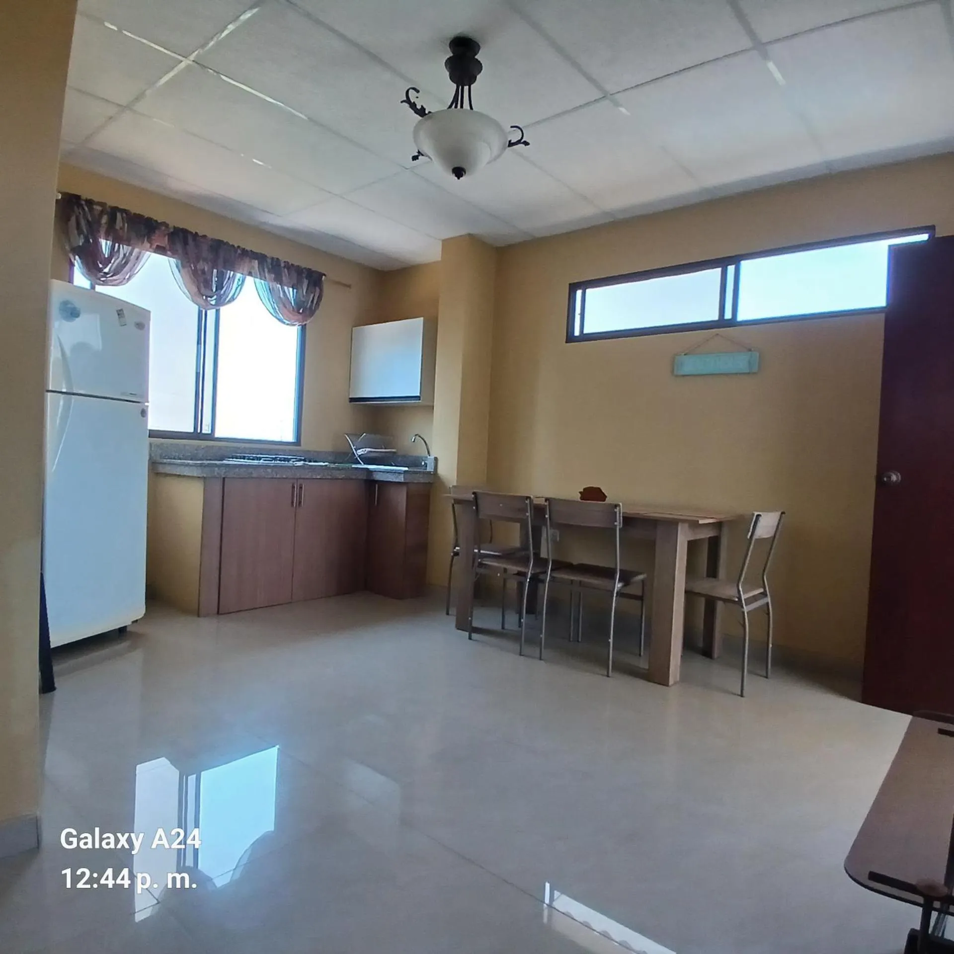 Dining area in Suites Sonikikos