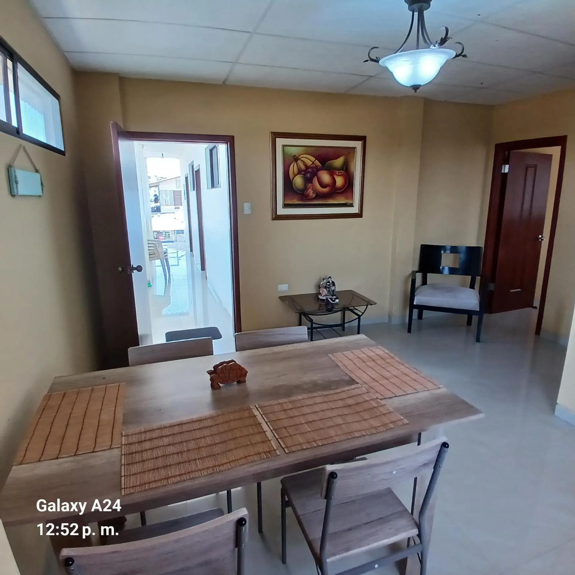 Dining area in Suites Sonikikos