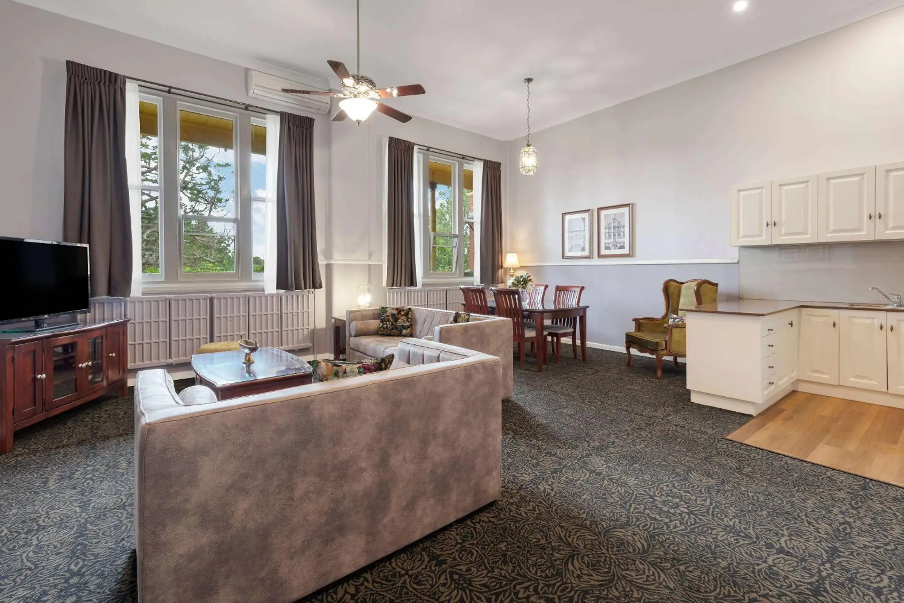 Photo of the whole room in Club Wyndham Ballarat, Trademark Collection by Wyndham Photo of the whole room in Club Wyndham Ballarat, Trademark Collection by Wyndham